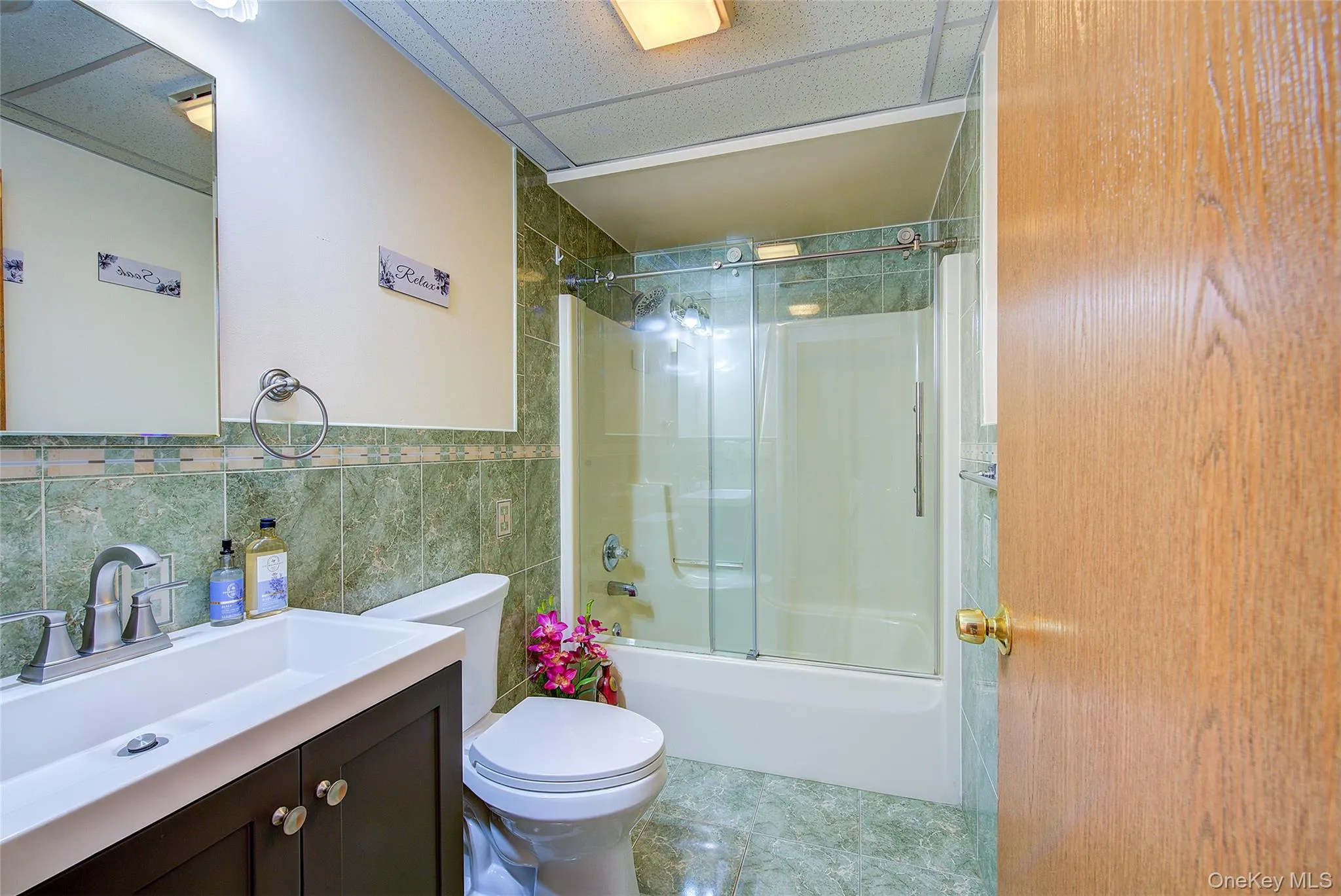 41 Beechwood Avenue, Mount Vernon, NY, 3 Bedrooms Bedrooms, 7 Rooms Rooms,2 BathroomsBathrooms,Residential Lease,For Rent,Beechwood,0,977214 41 Beechwood Avenue, Mount Vernon, NY, 3 Bedrooms Bedrooms, 7 Rooms Rooms,2 BathroomsBathrooms,Residential Lease,For Rent,Beechwood,0,977214