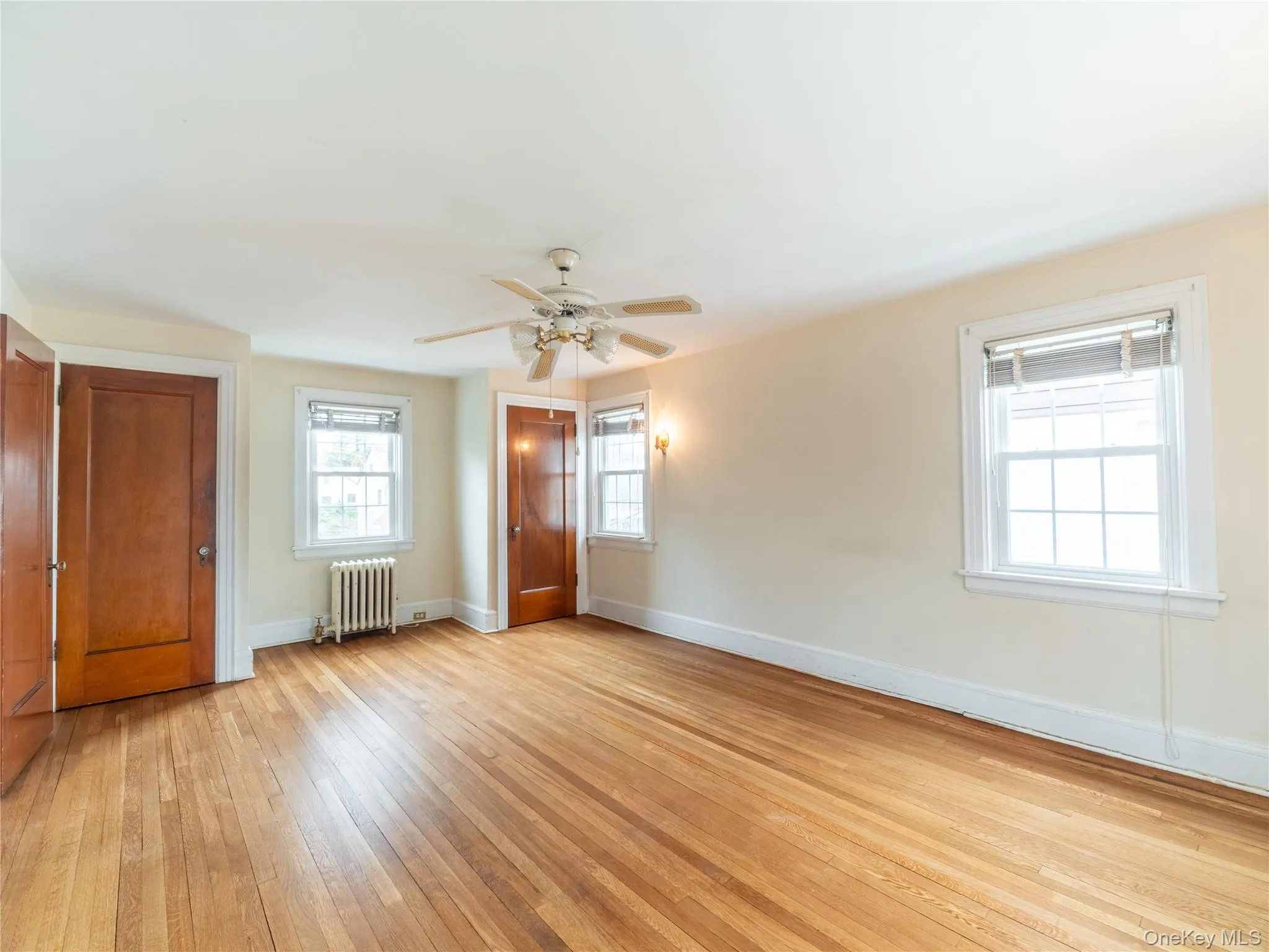 60 Parkway, Mount Vernon, NY, 3 Bedrooms Bedrooms, 6 Rooms Rooms,1 BathroomBathrooms,Residential,For Rent,Parkway,0,977221 60 Parkway, Mount Vernon, NY, 3 Bedrooms Bedrooms, 6 Rooms Rooms,1 BathroomBathrooms,Residential,For Rent,Parkway,0,977221