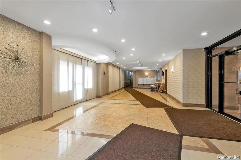 8340 Austin Street, New York, NY, 2 Rooms Rooms,1 BathroomBathrooms,Residential Lease,For Rent,Austin,0,977224 8340 Austin Street, New York, NY, 2 Rooms Rooms,1 BathroomBathrooms,Residential Lease,For Rent,Austin,0,977224