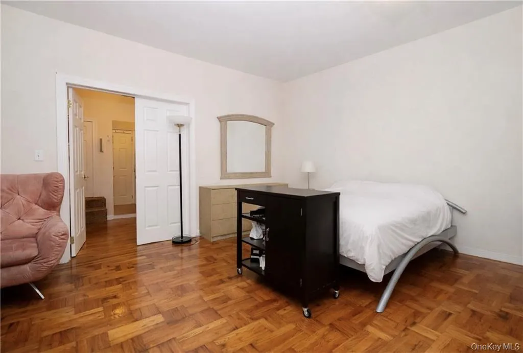 1289 19th Street, New York, NY, 1 Bedroom Bedrooms, 3 Rooms Rooms,1 BathroomBathrooms,Residential Sale,For Rent,19th,0,977226 1289 19th Street, New York, NY, 1 Bedroom Bedrooms, 3 Rooms Rooms,1 BathroomBathrooms,Residential Sale,For Rent,19th,0,977226