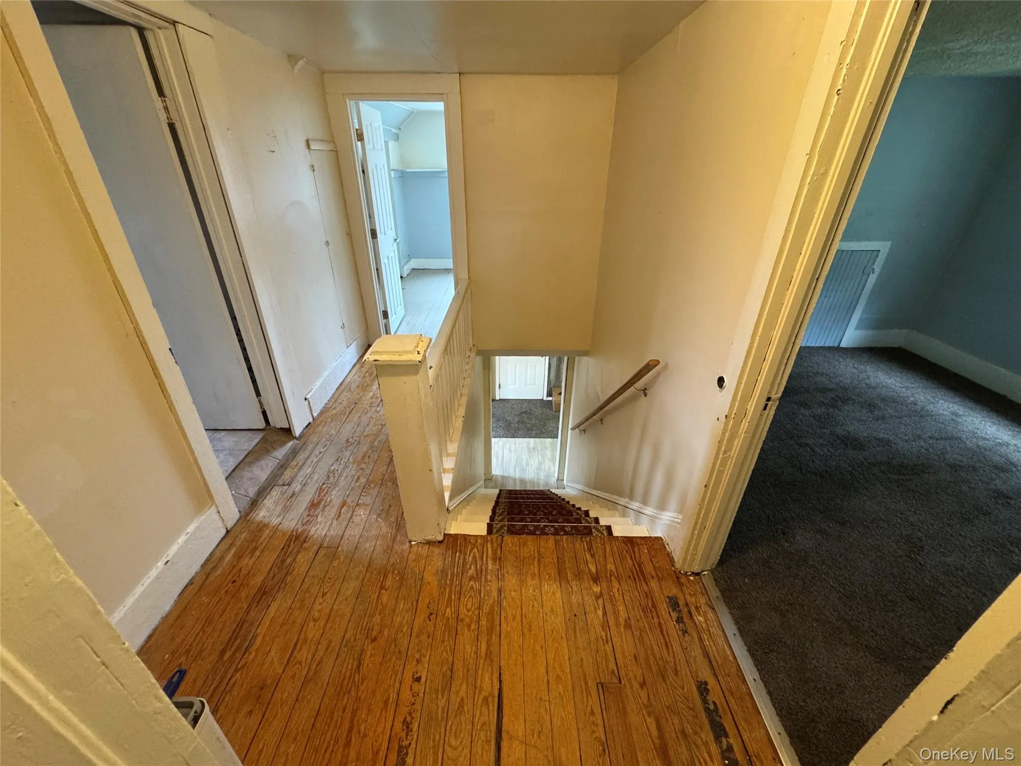 2nd floor Landing at top of stair 2nd floor Landing at top of stair