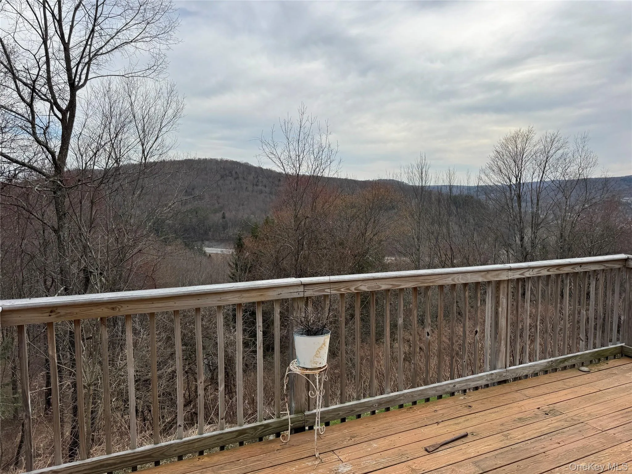 96 White Roe Lake Road, Rockland, NY, 4 Bedrooms Bedrooms, 11 Rooms Rooms,3 BathroomsBathrooms,Residential,For Rent,White Roe Lake,0,977228 96 White Roe Lake Road, Rockland, NY, 4 Bedrooms Bedrooms, 11 Rooms Rooms,3 BathroomsBathrooms,Residential,For Rent,White Roe Lake,0,977228