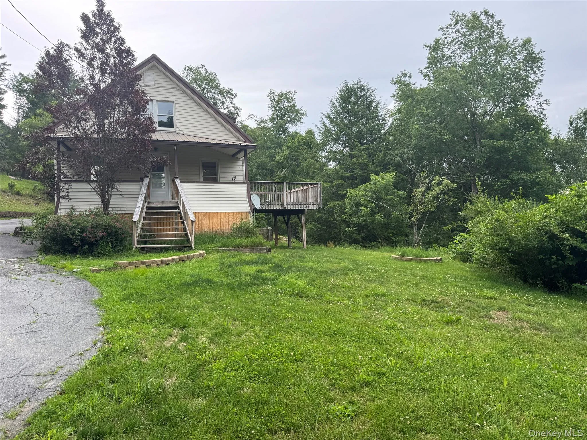 96 White Roe Lake Road, Rockland, NY, 4 Bedrooms Bedrooms, 11 Rooms Rooms,3 BathroomsBathrooms,Residential,For Rent,White Roe Lake,0,977228 96 White Roe Lake Road, Rockland, NY, 4 Bedrooms Bedrooms, 11 Rooms Rooms,3 BathroomsBathrooms,Residential,For Rent,White Roe Lake,0,977228