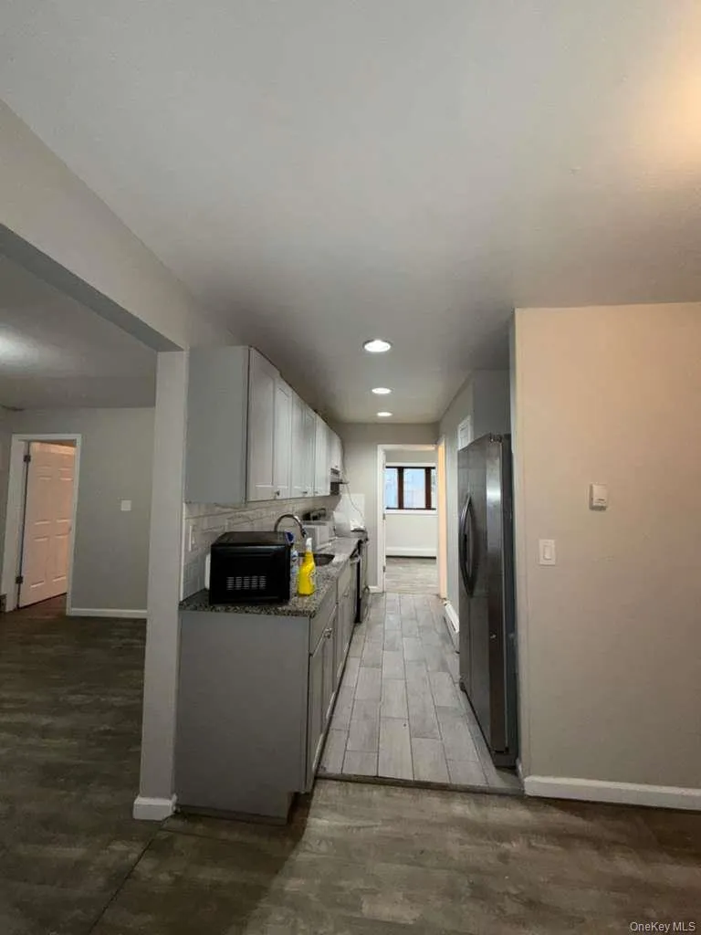 27 Panamoka Trail, Brookhaven, NY, 4 Bedrooms Bedrooms, 8 Rooms Rooms,1 BathroomBathrooms,Residential Lease,For Rent,Panamoka,0,977239 27 Panamoka Trail, Brookhaven, NY, 4 Bedrooms Bedrooms, 8 Rooms Rooms,1 BathroomBathrooms,Residential Lease,For Rent,Panamoka,0,977239
