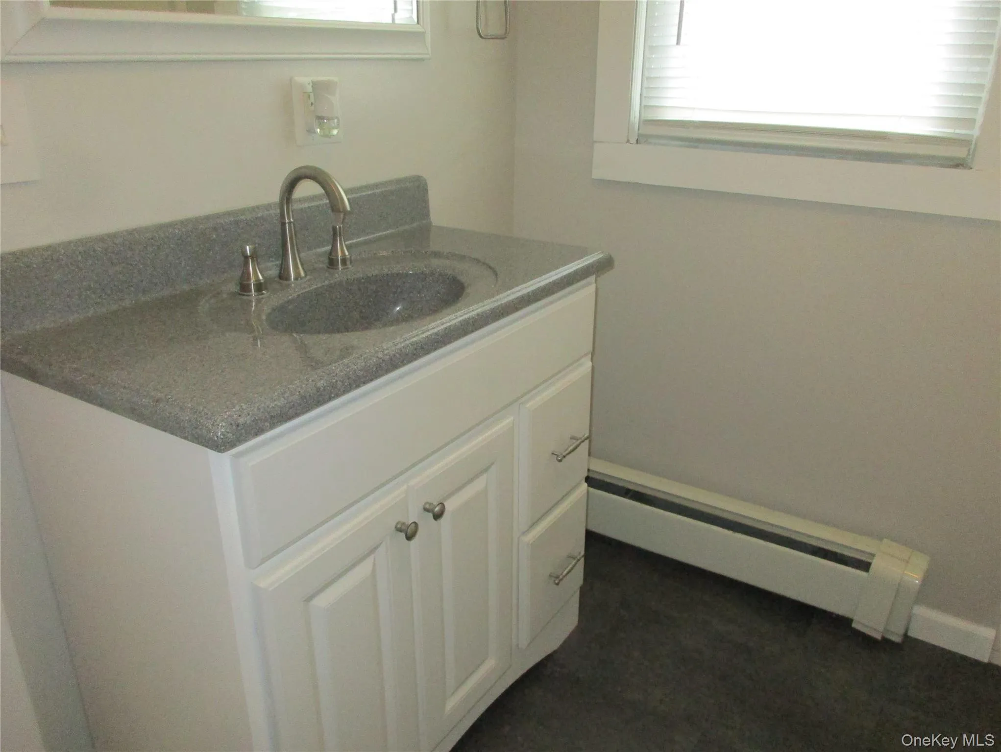 Sink cabinet Sink cabinet