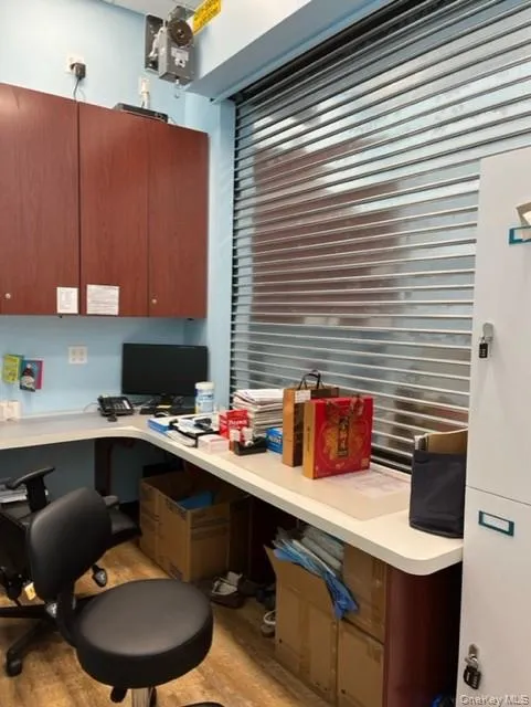 131-07 40th Road, New York, NY, ,Commercial Lease,For Rent,40th,0,977258 131-07 40th Road, New York, NY, ,Commercial Lease,For Rent,40th,0,977258