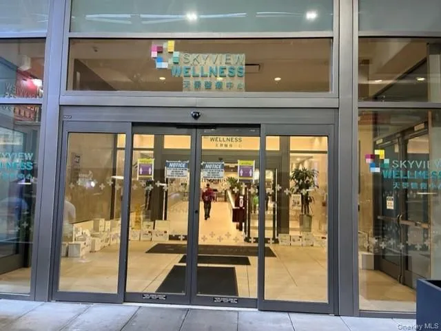 131-07 40th Road, New York, NY, ,Commercial Lease,For Rent,40th,0,977258 131-07 40th Road, New York, NY, ,Commercial Lease,For Rent,40th,0,977258