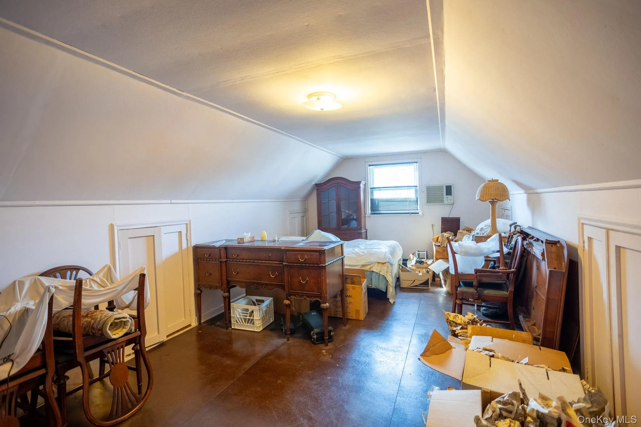 76-14 173rd Street, New York, NY, 3 Bedrooms Bedrooms, 8 Rooms Rooms,1 BathroomBathrooms,Residential,For Rent,173rd,0,977272 76-14 173rd Street, New York, NY, 3 Bedrooms Bedrooms, 8 Rooms Rooms,1 BathroomBathrooms,Residential,For Rent,173rd,0,977272