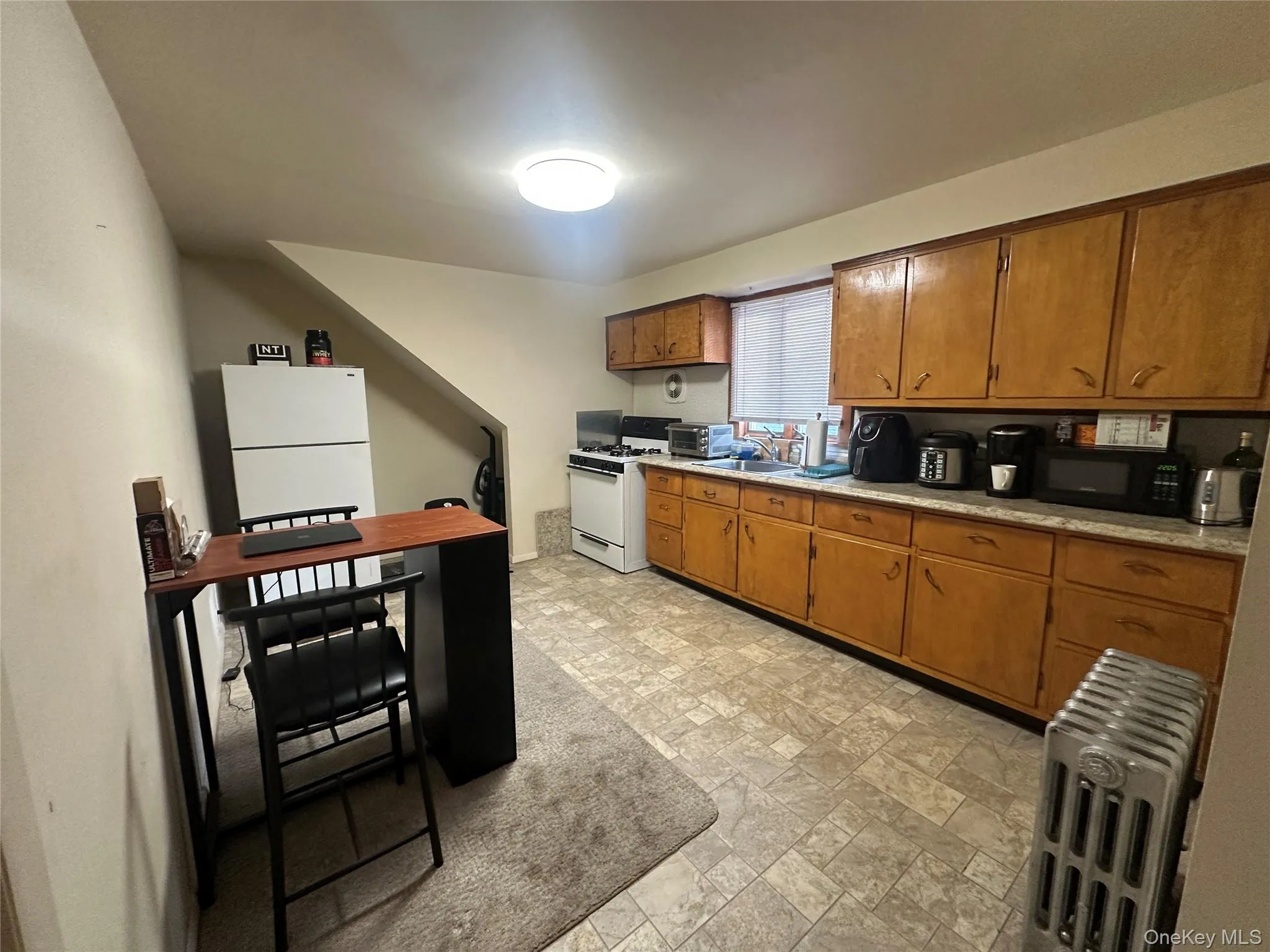 63 Wolfle Street, Oyster Bay, NY, 1 Bedroom Bedrooms, 3 Rooms Rooms,1 BathroomBathrooms,Residential Lease,For Rent,Wolfle,0,977273 63 Wolfle Street, Oyster Bay, NY, 1 Bedroom Bedrooms, 3 Rooms Rooms,1 BathroomBathrooms,Residential Lease,For Rent,Wolfle,0,977273