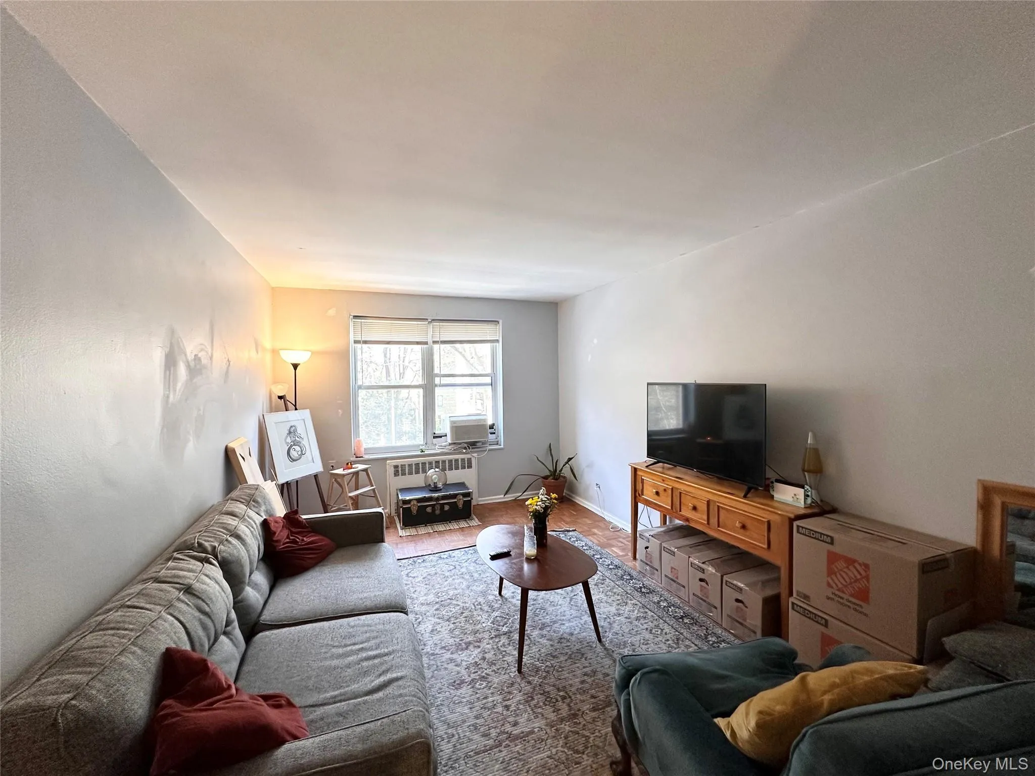 3335 81st Street, New York, NY, 1 Bedroom Bedrooms, 4 Rooms Rooms,1 BathroomBathrooms,Residential Sale,For Rent,81st,0,977284 3335 81st Street, New York, NY, 1 Bedroom Bedrooms, 4 Rooms Rooms,1 BathroomBathrooms,Residential Sale,For Rent,81st,0,977284