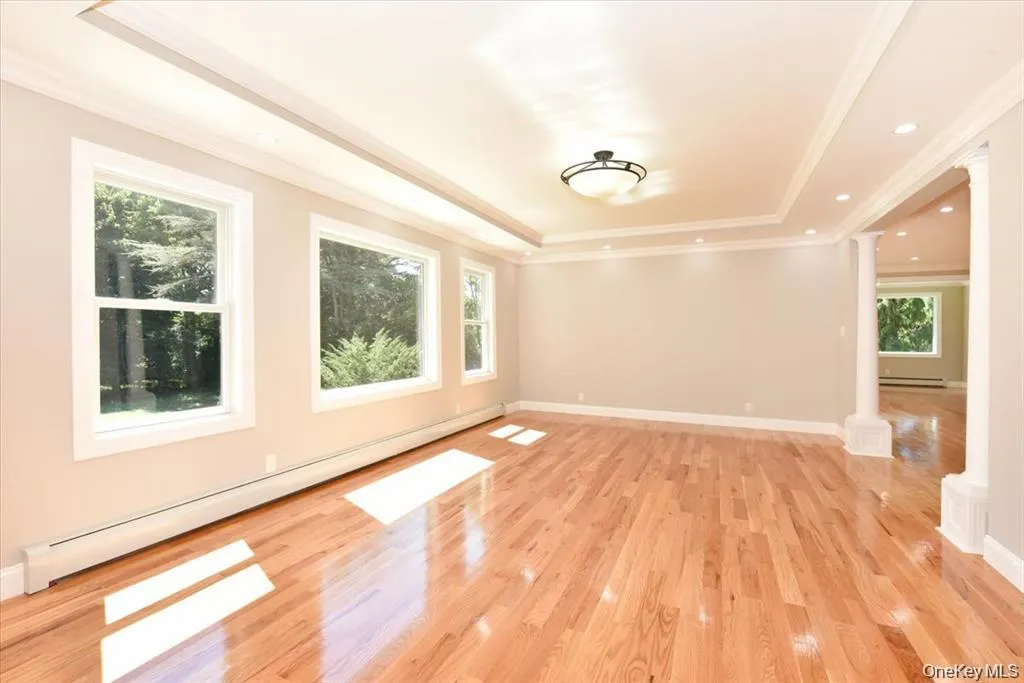 87 Dunlop Road, Huntington, NY, 6 Bedrooms Bedrooms, 13 Rooms Rooms,3 BathroomsBathrooms,Residential Sale,For Rent,Road,0,977310 87 Dunlop Road, Huntington, NY, 6 Bedrooms Bedrooms, 13 Rooms Rooms,3 BathroomsBathrooms,Residential Sale,For Rent,Road,0,977310