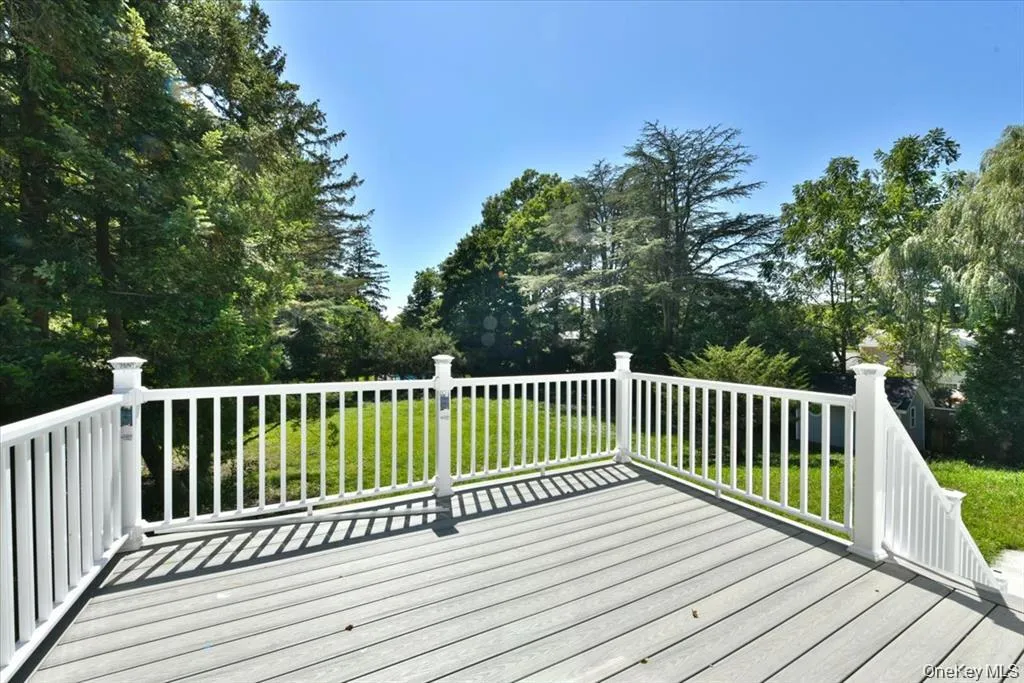 87 Dunlop Road, Huntington, NY, 6 Bedrooms Bedrooms, 13 Rooms Rooms,3 BathroomsBathrooms,Residential Sale,For Rent,Road,0,977310 87 Dunlop Road, Huntington, NY, 6 Bedrooms Bedrooms, 13 Rooms Rooms,3 BathroomsBathrooms,Residential Sale,For Rent,Road,0,977310