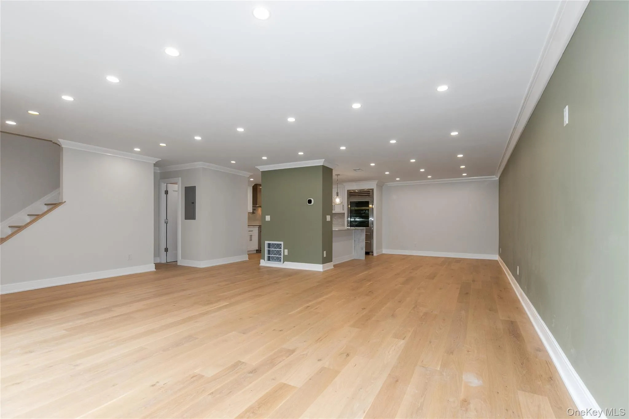 18 Acorn Ponds Drive, North Hempstead, NY, 2 Bedrooms Bedrooms, 5 Rooms Rooms,2 BathroomsBathrooms,Residential Lease,For Rent,Acorn Ponds,0,977324 18 Acorn Ponds Drive, North Hempstead, NY, 2 Bedrooms Bedrooms, 5 Rooms Rooms,2 BathroomsBathrooms,Residential Lease,For Rent,Acorn Ponds,0,977324