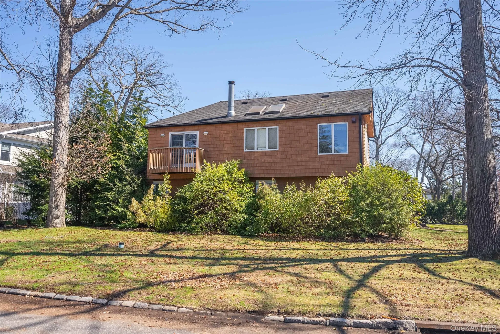 143 Round Hill Road, North Hempstead, NY, 5 Bedrooms Bedrooms, 8 Rooms Rooms,4 BathroomsBathrooms,Residential Lease,For Rent,Round Hill,0,977341 143 Round Hill Road, North Hempstead, NY, 5 Bedrooms Bedrooms, 8 Rooms Rooms,4 BathroomsBathrooms,Residential Lease,For Rent,Round Hill,0,977341