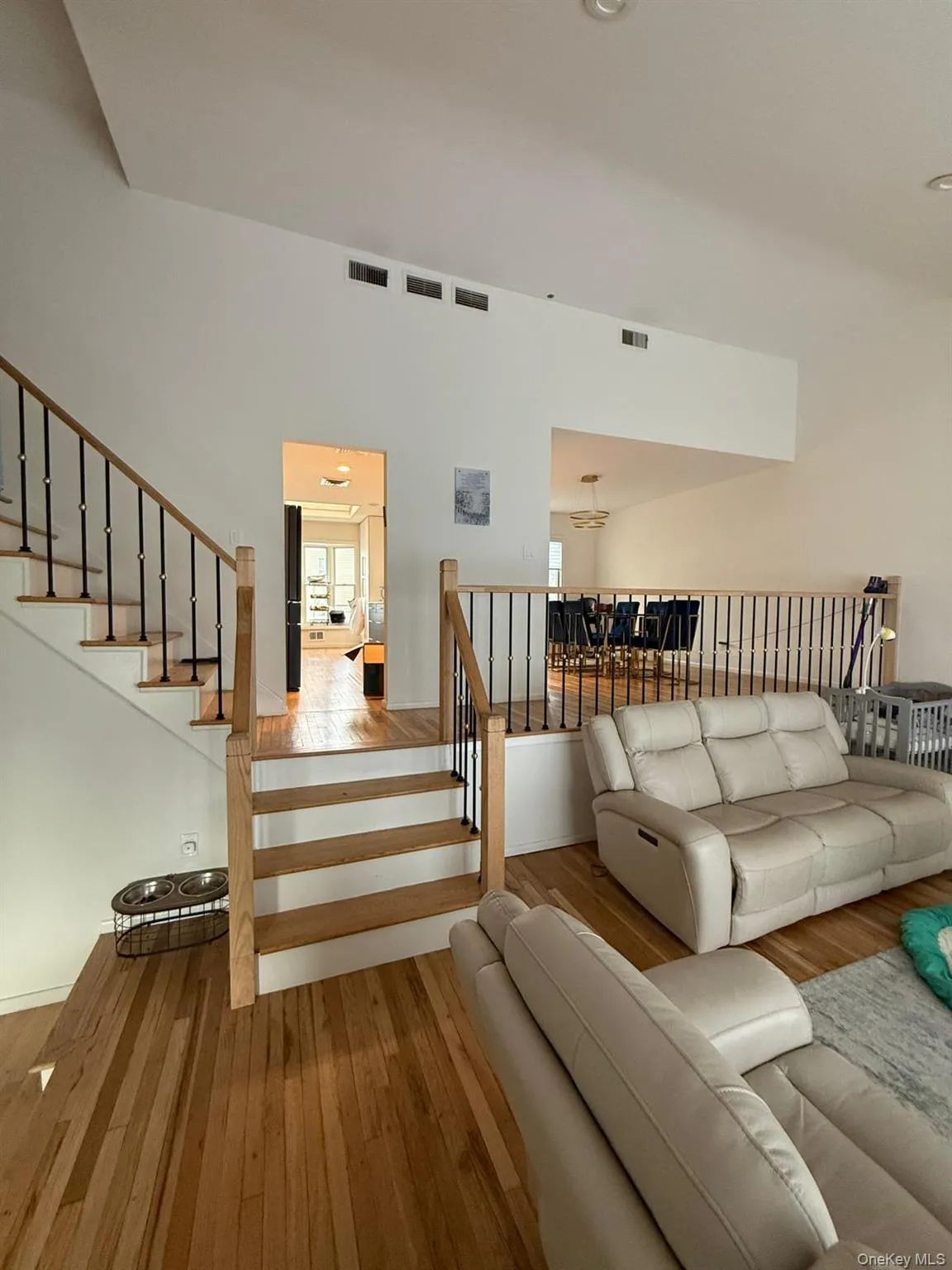 23 Geoffrey Lane, Hempstead, NY, 4 Bedrooms Bedrooms, 12 Rooms Rooms,3 BathroomsBathrooms,Residential Lease,For Rent,Geoffrey,0,977345 23 Geoffrey Lane, Hempstead, NY, 4 Bedrooms Bedrooms, 12 Rooms Rooms,3 BathroomsBathrooms,Residential Lease,For Rent,Geoffrey,0,977345