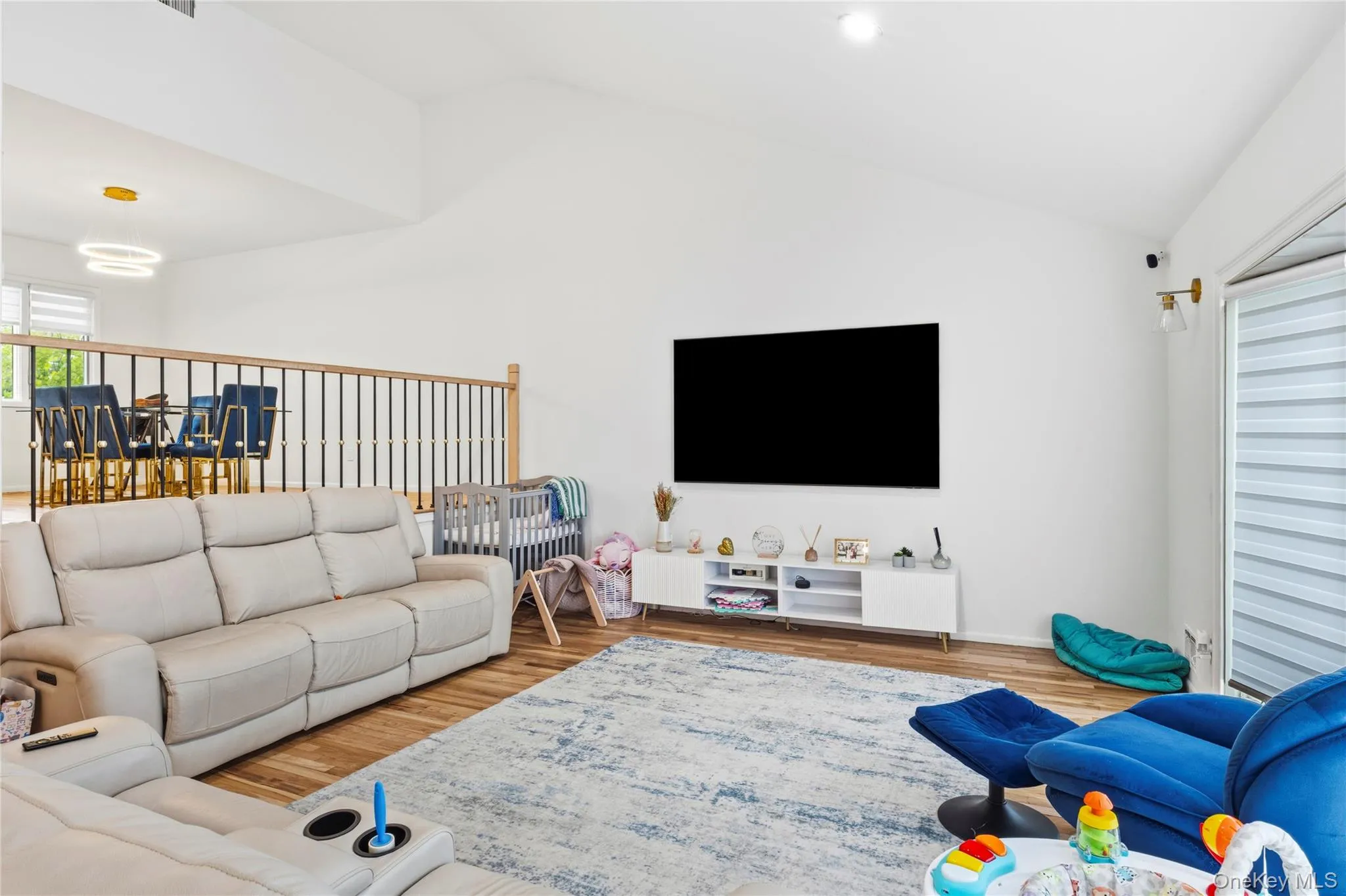 23 Geoffrey Lane, Hempstead, NY, 4 Bedrooms Bedrooms, 12 Rooms Rooms,3 BathroomsBathrooms,Residential Lease,For Rent,Geoffrey,0,977345 23 Geoffrey Lane, Hempstead, NY, 4 Bedrooms Bedrooms, 12 Rooms Rooms,3 BathroomsBathrooms,Residential Lease,For Rent,Geoffrey,0,977345