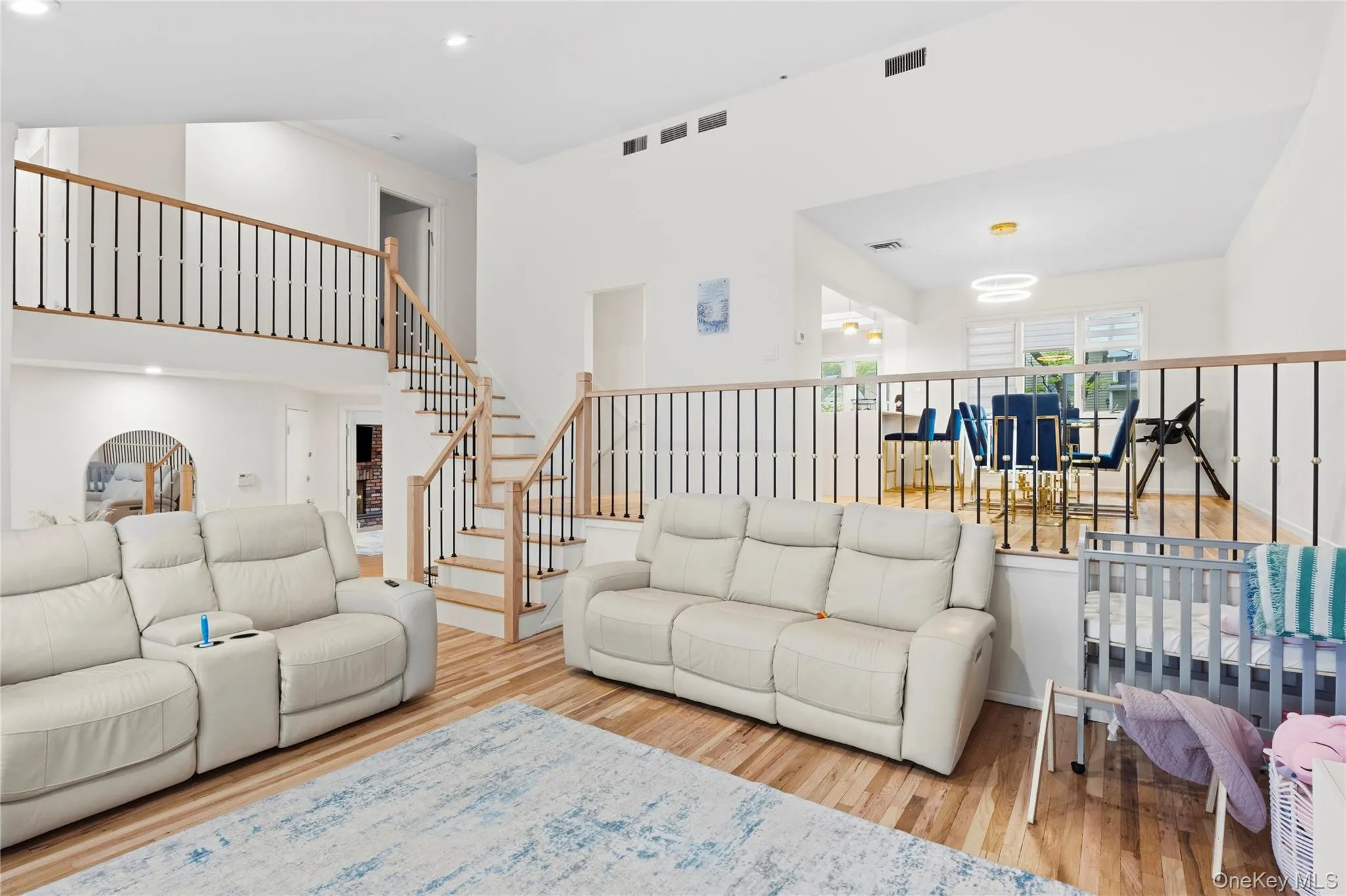 23 Geoffrey Lane, Hempstead, NY, 4 Bedrooms Bedrooms, 12 Rooms Rooms,3 BathroomsBathrooms,Residential Lease,For Rent,Geoffrey,0,977345 23 Geoffrey Lane, Hempstead, NY, 4 Bedrooms Bedrooms, 12 Rooms Rooms,3 BathroomsBathrooms,Residential Lease,For Rent,Geoffrey,0,977345