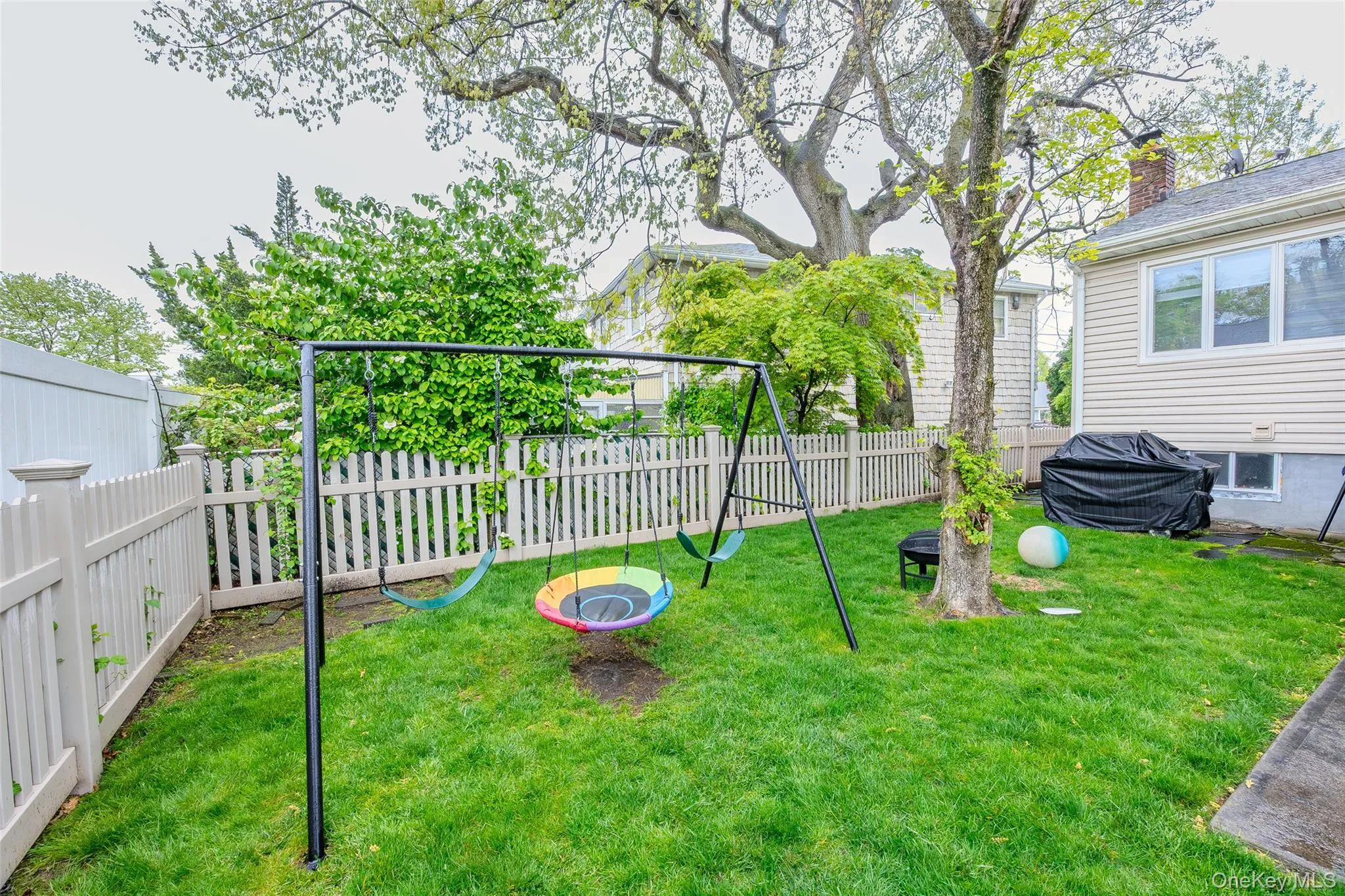 23 Geoffrey Lane, Hempstead, NY, 4 Bedrooms Bedrooms, 12 Rooms Rooms,3 BathroomsBathrooms,Residential Lease,For Rent,Geoffrey,0,977345 23 Geoffrey Lane, Hempstead, NY, 4 Bedrooms Bedrooms, 12 Rooms Rooms,3 BathroomsBathrooms,Residential Lease,For Rent,Geoffrey,0,977345