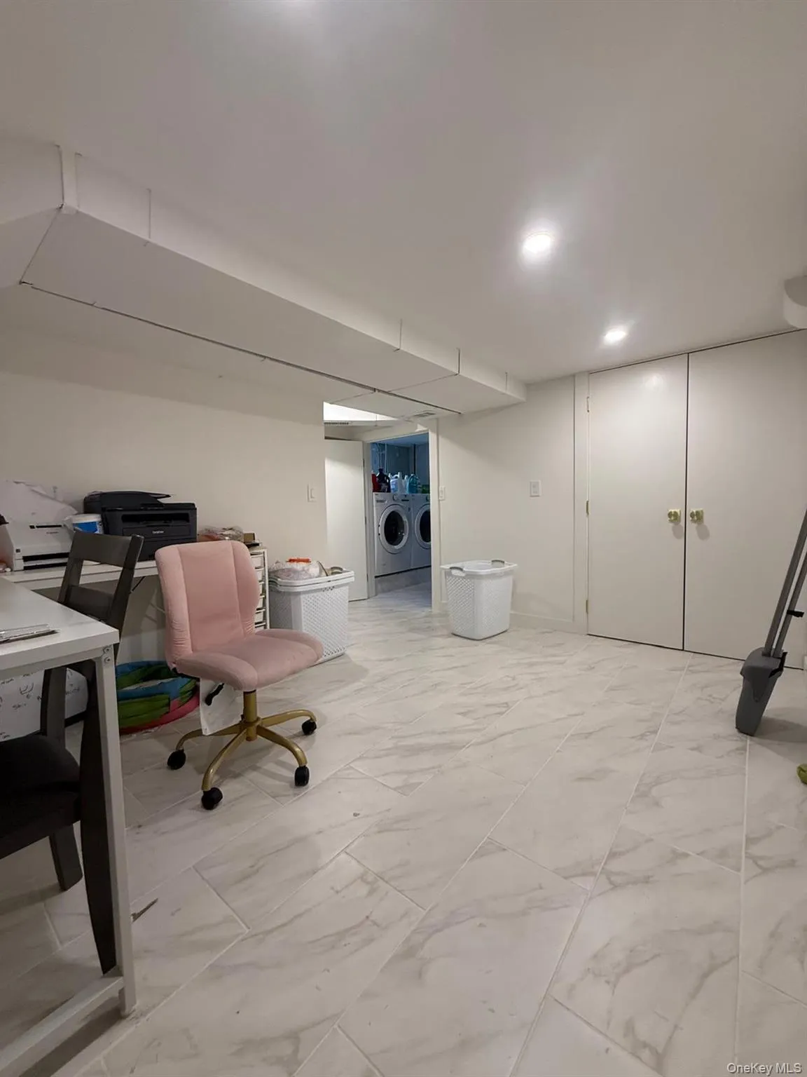 23 Geoffrey Lane, Hempstead, NY, 4 Bedrooms Bedrooms, 12 Rooms Rooms,3 BathroomsBathrooms,Residential Lease,For Rent,Geoffrey,0,977345 23 Geoffrey Lane, Hempstead, NY, 4 Bedrooms Bedrooms, 12 Rooms Rooms,3 BathroomsBathrooms,Residential Lease,For Rent,Geoffrey,0,977345