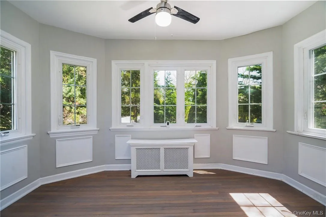 79 Edgewood Avenue, Mamaroneck, NY, 4 Bedrooms Bedrooms, 8 Rooms Rooms,3 BathroomsBathrooms,Residential Lease,For Rent,Edgewood,0,977350 79 Edgewood Avenue, Mamaroneck, NY, 4 Bedrooms Bedrooms, 8 Rooms Rooms,3 BathroomsBathrooms,Residential Lease,For Rent,Edgewood,0,977350