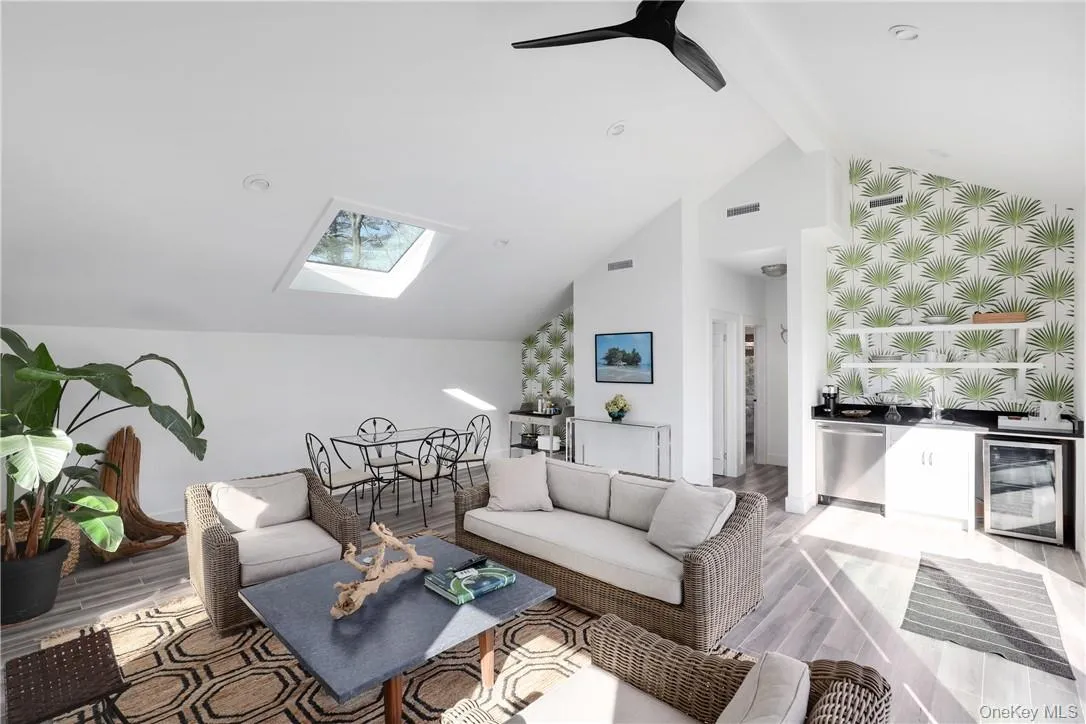 77 Hook Road, Bedford, NY, 4 Bedrooms Bedrooms, 9 Rooms Rooms,3 BathroomsBathrooms,Residential Lease,For Rent,Hook,0,977352 77 Hook Road, Bedford, NY, 4 Bedrooms Bedrooms, 9 Rooms Rooms,3 BathroomsBathrooms,Residential Lease,For Rent,Hook,0,977352