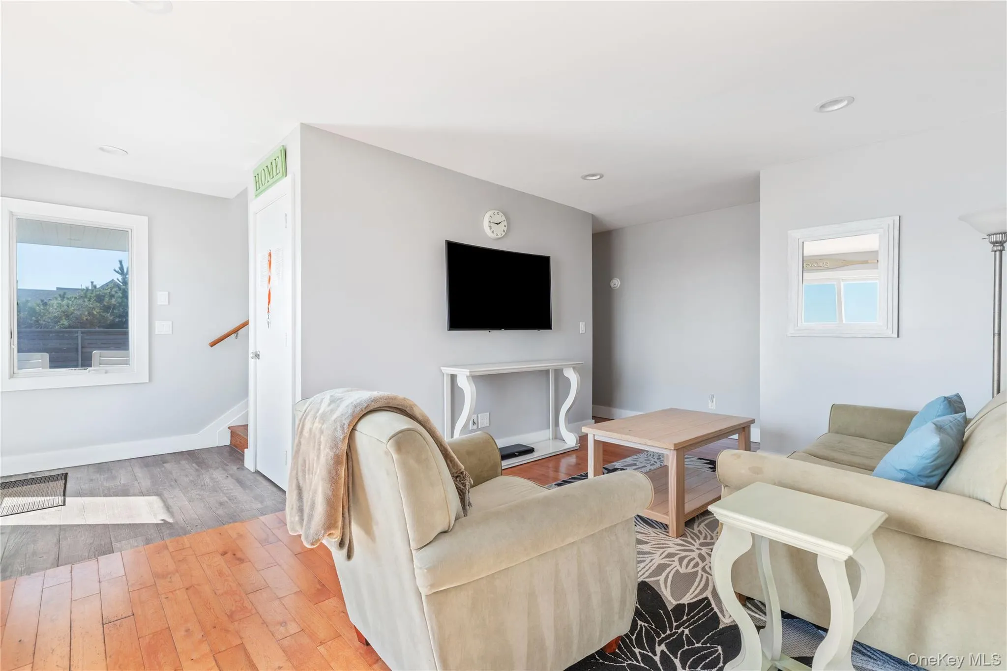 37 Traffic Avenue, Brookhaven, NY, 5 Bedrooms Bedrooms, 13 Rooms Rooms,2 BathroomsBathrooms,Residential,For Rent,Traffic,0,977357 37 Traffic Avenue, Brookhaven, NY, 5 Bedrooms Bedrooms, 13 Rooms Rooms,2 BathroomsBathrooms,Residential,For Rent,Traffic,0,977357