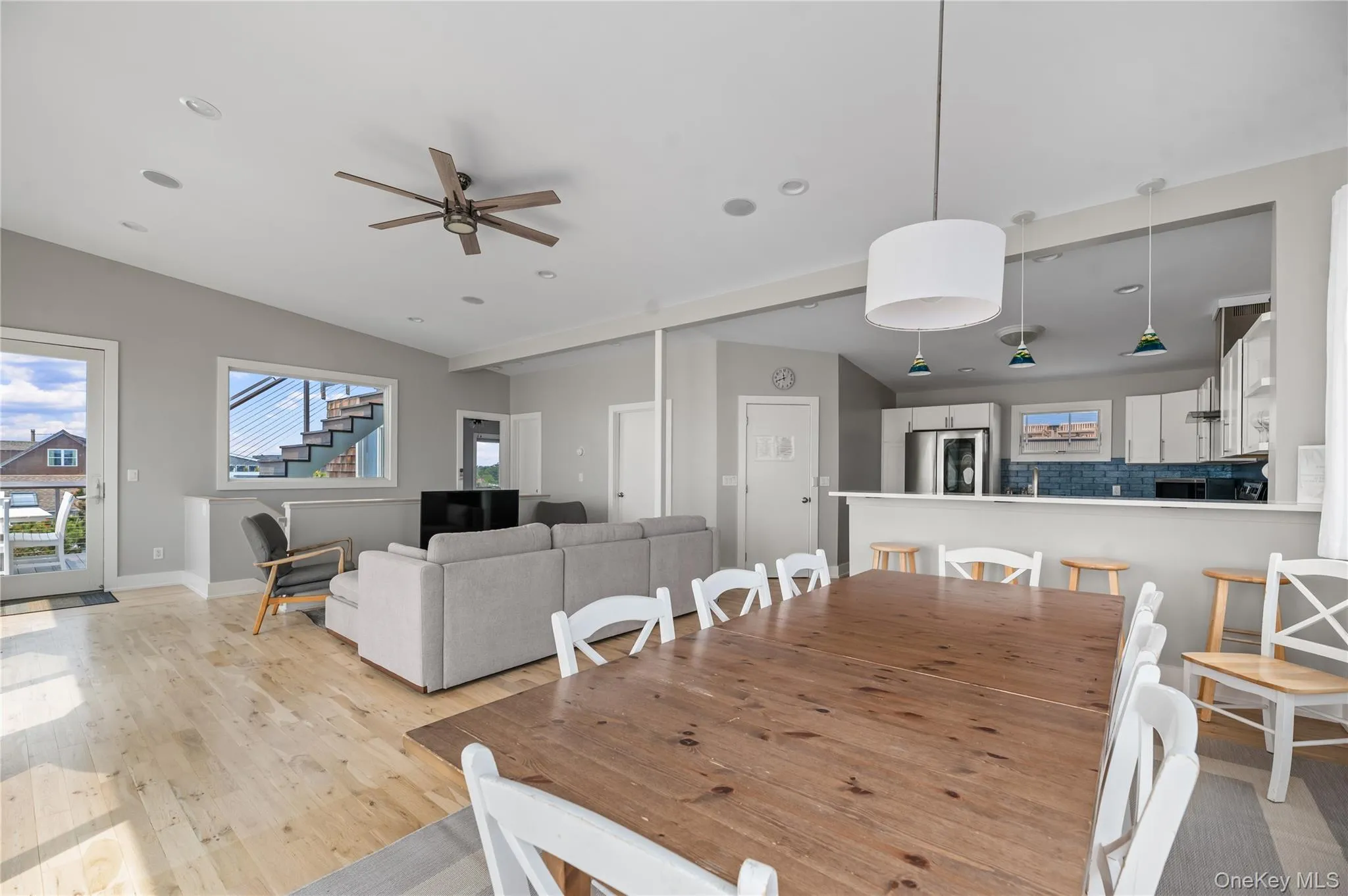 37 Traffic Avenue, Brookhaven, NY, 5 Bedrooms Bedrooms, 13 Rooms Rooms,2 BathroomsBathrooms,Residential,For Rent,Traffic,0,977357 37 Traffic Avenue, Brookhaven, NY, 5 Bedrooms Bedrooms, 13 Rooms Rooms,2 BathroomsBathrooms,Residential,For Rent,Traffic,0,977357