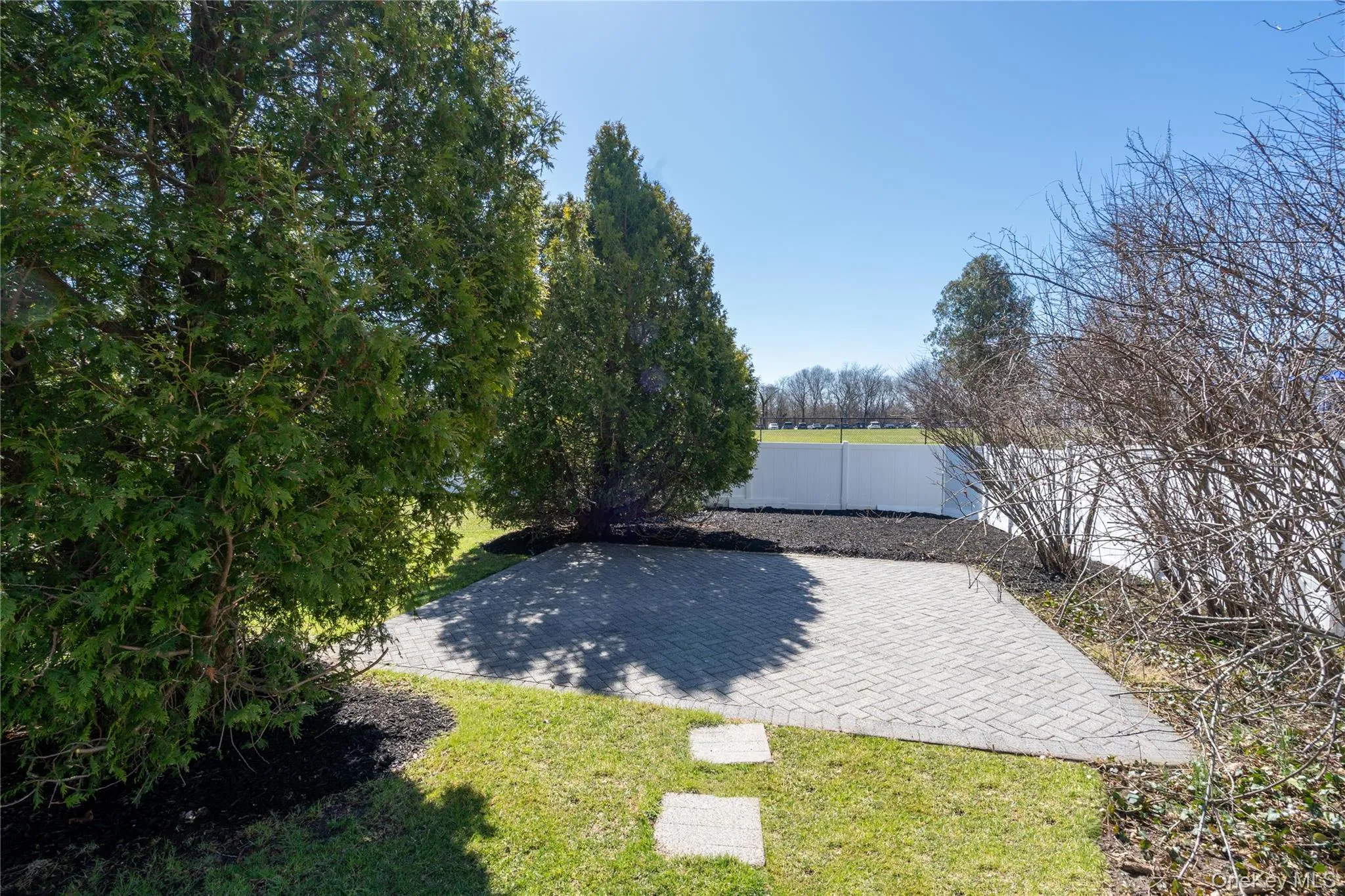 6 Edcris Lane, Huntington, NY, 3 Bedrooms Bedrooms, 7 Rooms Rooms,3 BathroomsBathrooms,Residential,For Rent,Edcris,0,977360 6 Edcris Lane, Huntington, NY, 3 Bedrooms Bedrooms, 7 Rooms Rooms,3 BathroomsBathrooms,Residential,For Rent,Edcris,0,977360