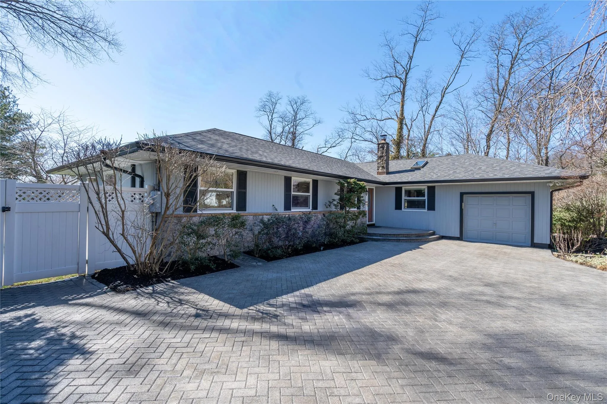 6 Edcris Lane, Huntington, NY, 3 Bedrooms Bedrooms, 7 Rooms Rooms,3 BathroomsBathrooms,Residential,For Rent,Edcris,0,977360 6 Edcris Lane, Huntington, NY, 3 Bedrooms Bedrooms, 7 Rooms Rooms,3 BathroomsBathrooms,Residential,For Rent,Edcris,0,977360