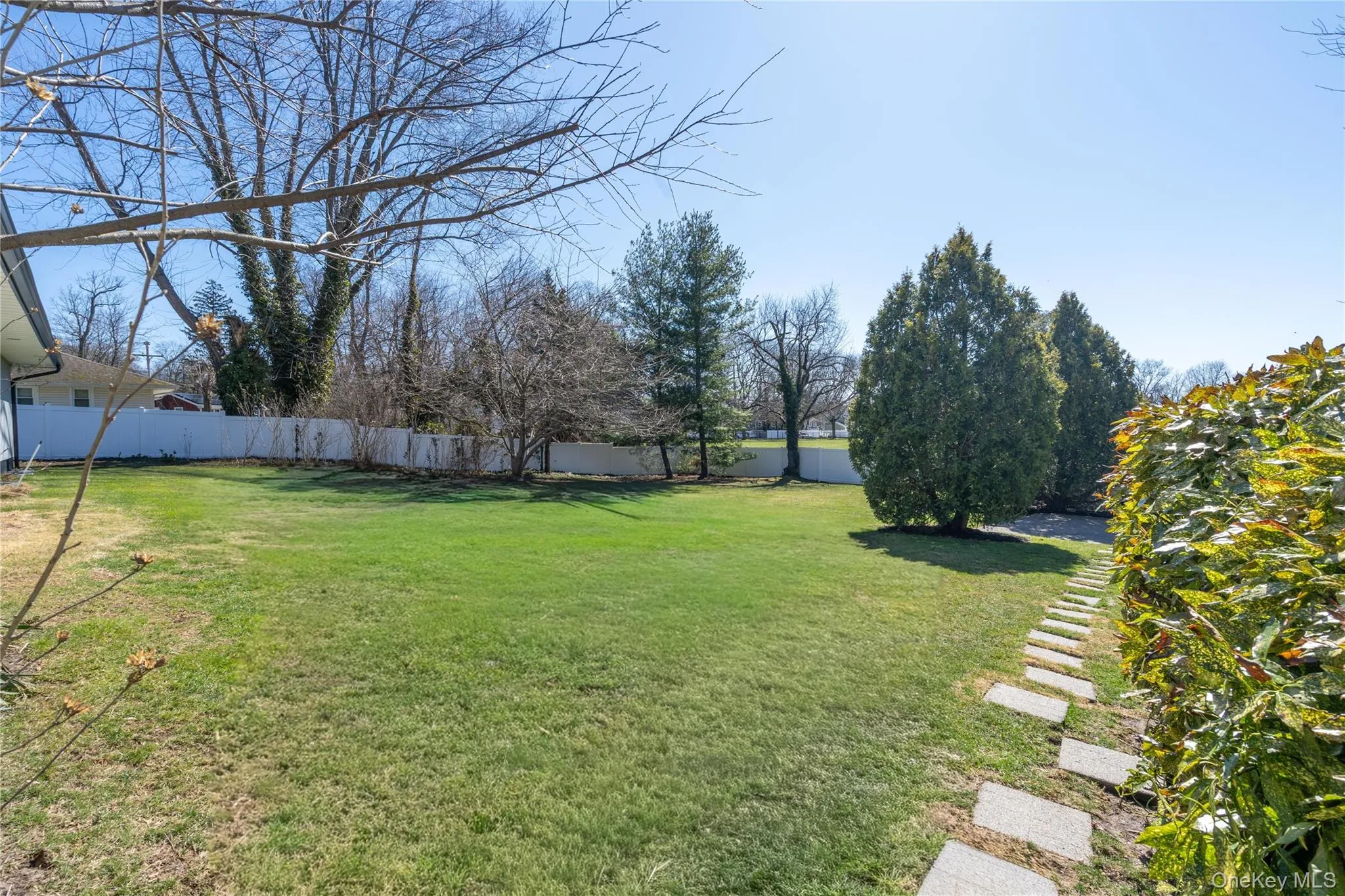 6 Edcris Lane, Huntington, NY, 3 Bedrooms Bedrooms, 7 Rooms Rooms,3 BathroomsBathrooms,Residential,For Rent,Edcris,0,977360 6 Edcris Lane, Huntington, NY, 3 Bedrooms Bedrooms, 7 Rooms Rooms,3 BathroomsBathrooms,Residential,For Rent,Edcris,0,977360