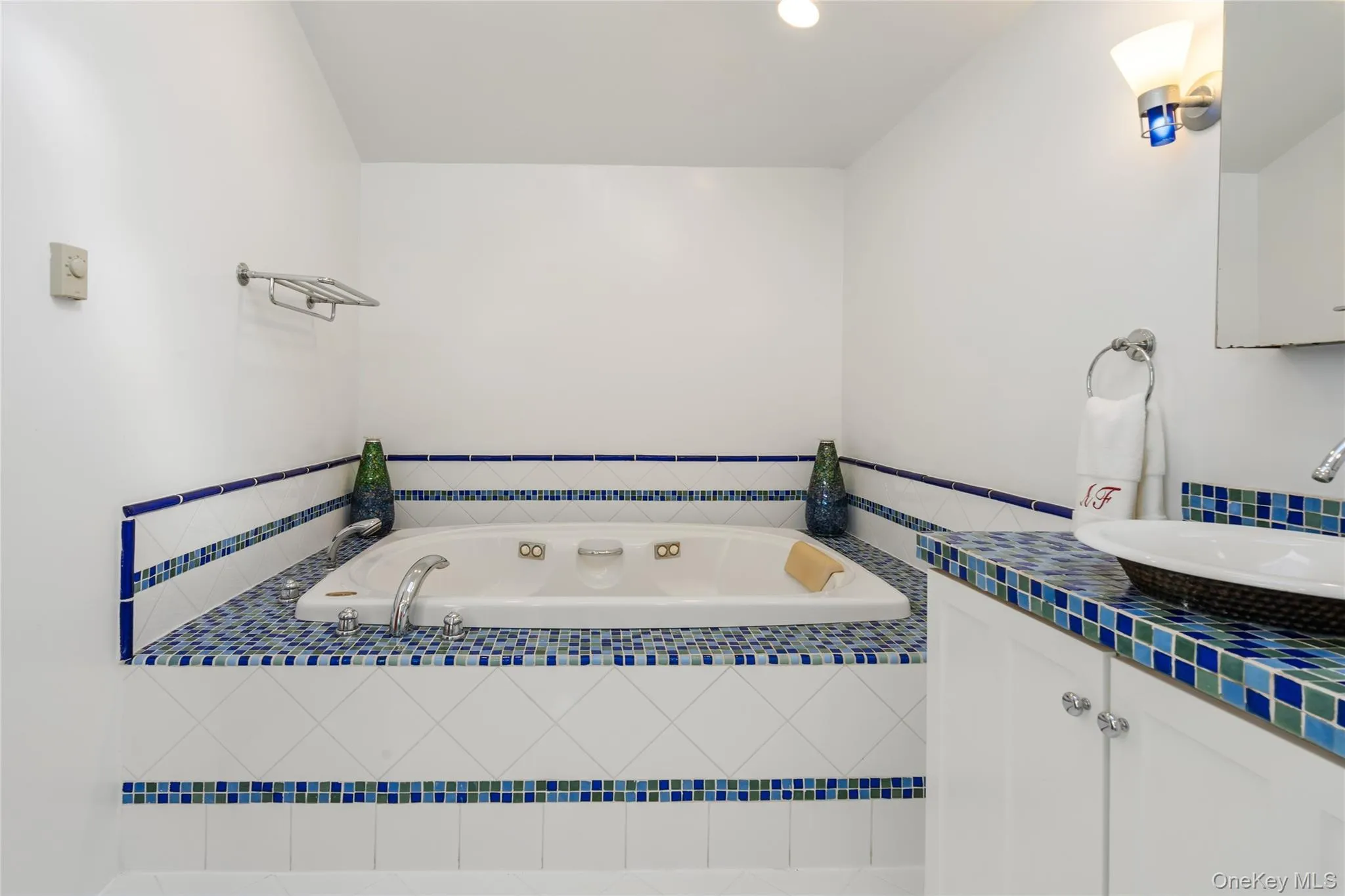 6 Edcris Lane, Huntington, NY, 3 Bedrooms Bedrooms, 7 Rooms Rooms,3 BathroomsBathrooms,Residential,For Rent,Edcris,0,977360 6 Edcris Lane, Huntington, NY, 3 Bedrooms Bedrooms, 7 Rooms Rooms,3 BathroomsBathrooms,Residential,For Rent,Edcris,0,977360