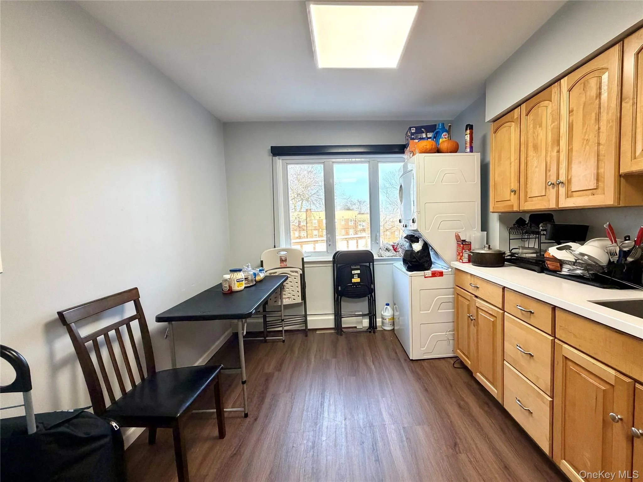 27-30 Francis Lewis Boulevard, New York, NY, 4 Bedrooms Bedrooms, 6 Rooms Rooms,1 BathroomBathrooms,Residential Lease,For Rent,Francis Lewis,0,977370 27-30 Francis Lewis Boulevard, New York, NY, 4 Bedrooms Bedrooms, 6 Rooms Rooms,1 BathroomBathrooms,Residential Lease,For Rent,Francis Lewis,0,977370