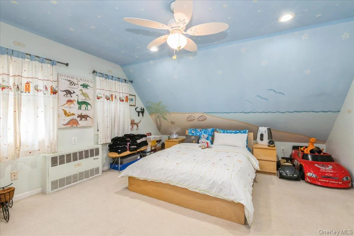 20047 39th Avenue, New York, NY, 4 Bedrooms Bedrooms, 7 Rooms Rooms,2 BathroomsBathrooms,Residential,For Rent,39th,0,977385 20047 39th Avenue, New York, NY, 4 Bedrooms Bedrooms, 7 Rooms Rooms,2 BathroomsBathrooms,Residential,For Rent,39th,0,977385