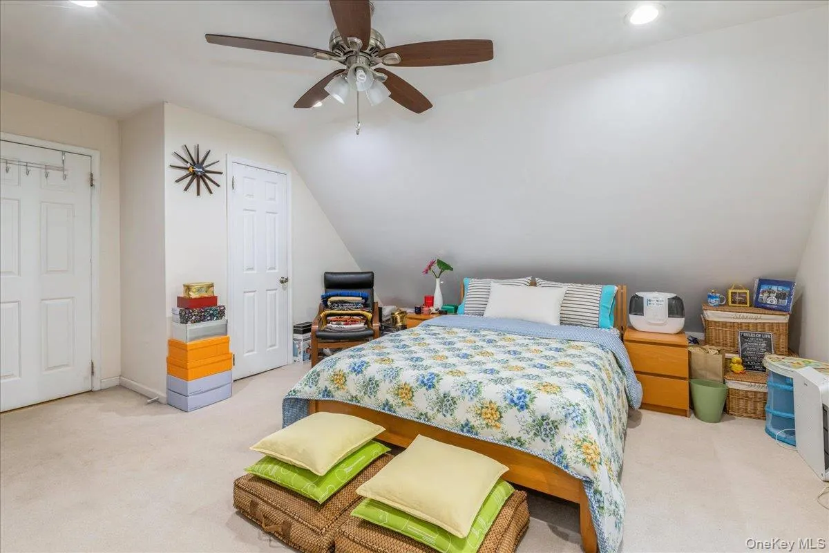 20047 39th Avenue, New York, NY, 4 Bedrooms Bedrooms, 7 Rooms Rooms,2 BathroomsBathrooms,Residential,For Rent,39th,0,977385 20047 39th Avenue, New York, NY, 4 Bedrooms Bedrooms, 7 Rooms Rooms,2 BathroomsBathrooms,Residential,For Rent,39th,0,977385