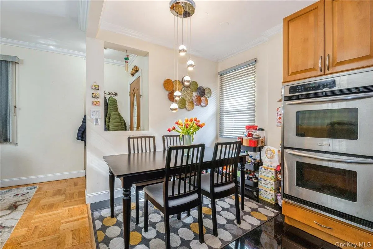 20047 39th Avenue, New York, NY, 4 Bedrooms Bedrooms, 7 Rooms Rooms,2 BathroomsBathrooms,Residential,For Rent,39th,0,977385 20047 39th Avenue, New York, NY, 4 Bedrooms Bedrooms, 7 Rooms Rooms,2 BathroomsBathrooms,Residential,For Rent,39th,0,977385
