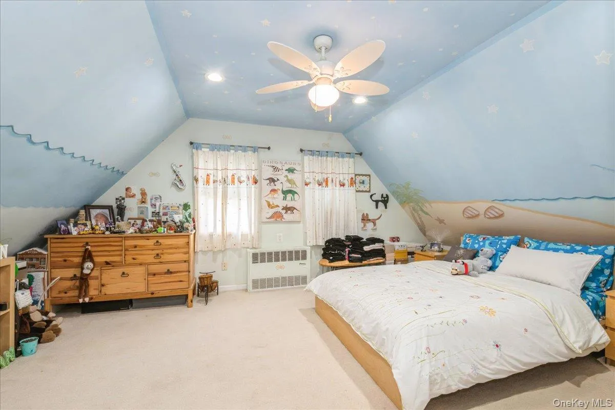 20047 39th Avenue, New York, NY, 4 Bedrooms Bedrooms, 7 Rooms Rooms,2 BathroomsBathrooms,Residential,For Rent,39th,0,977385 20047 39th Avenue, New York, NY, 4 Bedrooms Bedrooms, 7 Rooms Rooms,2 BathroomsBathrooms,Residential,For Rent,39th,0,977385