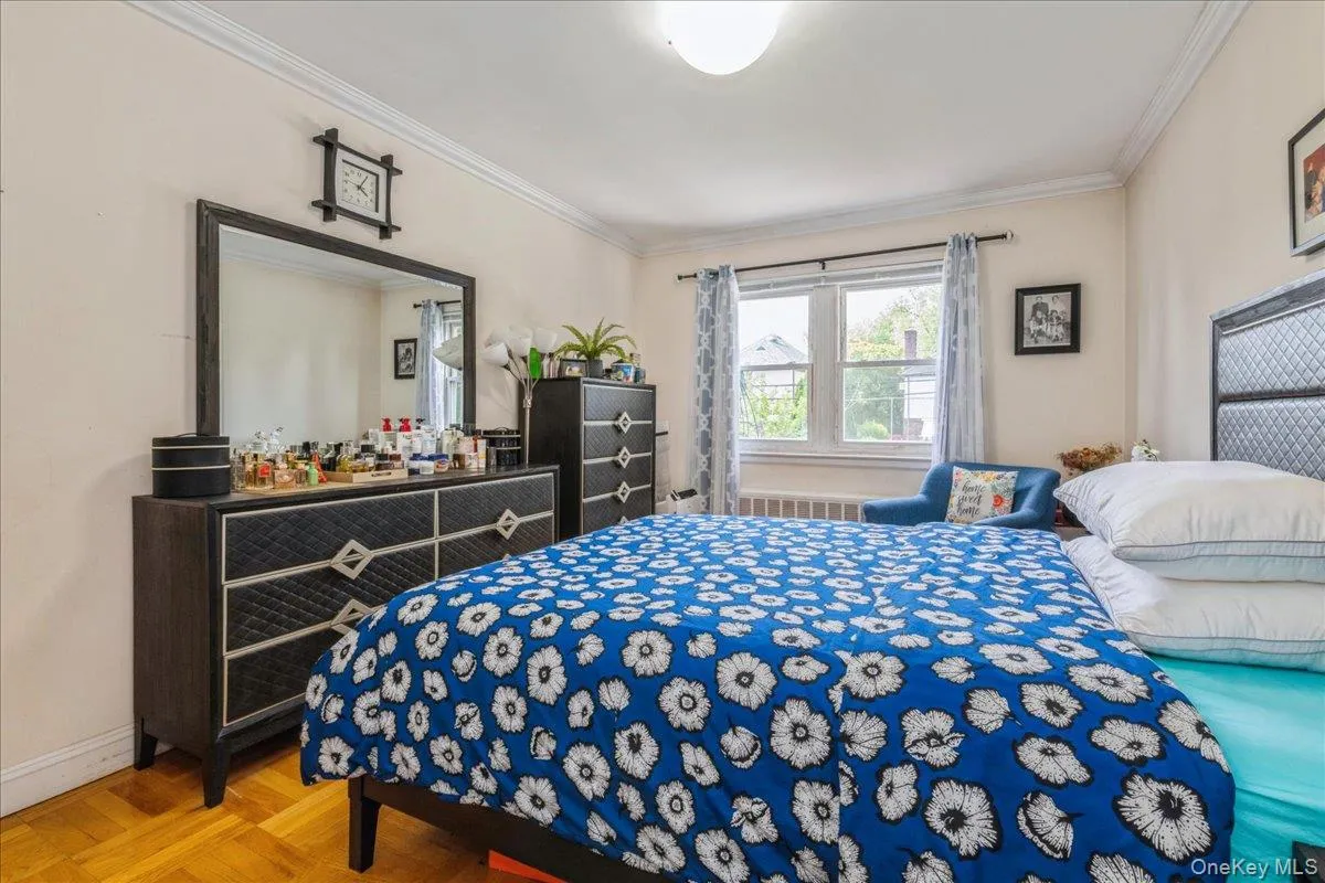 20047 39th Avenue, New York, NY, 4 Bedrooms Bedrooms, 7 Rooms Rooms,2 BathroomsBathrooms,Residential,For Rent,39th,0,977385 20047 39th Avenue, New York, NY, 4 Bedrooms Bedrooms, 7 Rooms Rooms,2 BathroomsBathrooms,Residential,For Rent,39th,0,977385