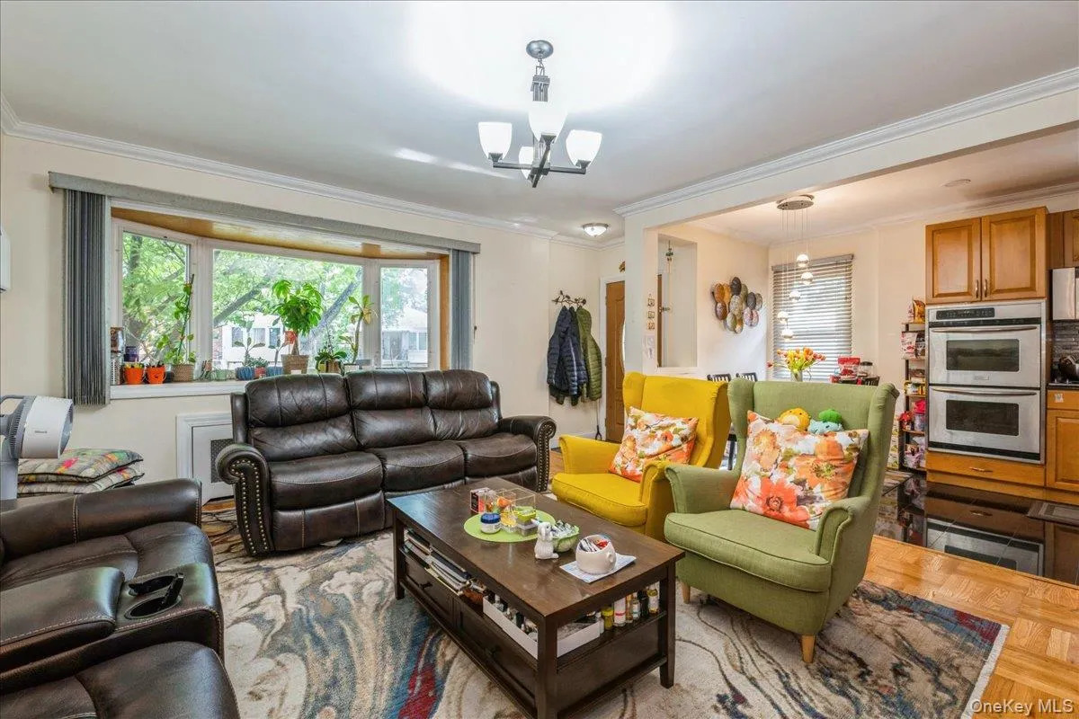 20047 39th Avenue, New York, NY, 4 Bedrooms Bedrooms, 7 Rooms Rooms,2 BathroomsBathrooms,Residential,For Rent,39th,0,977385 20047 39th Avenue, New York, NY, 4 Bedrooms Bedrooms, 7 Rooms Rooms,2 BathroomsBathrooms,Residential,For Rent,39th,0,977385