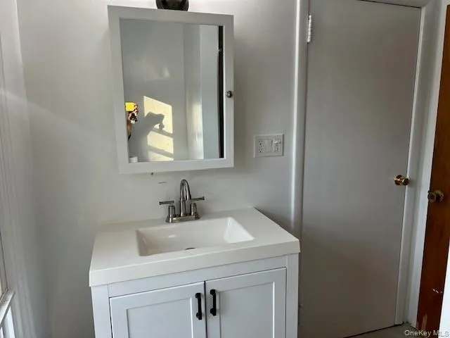 Bathroom with vanity Bathroom with vanity