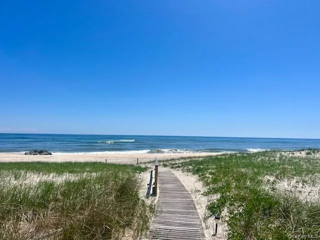 539 Dune Road, Southampton, NY, 3 Bedrooms Bedrooms, 6 Rooms Rooms,2 BathroomsBathrooms,Residential Lease,For Rent,Dune,0,977389 539 Dune Road, Southampton, NY, 3 Bedrooms Bedrooms, 6 Rooms Rooms,2 BathroomsBathrooms,Residential Lease,For Rent,Dune,0,977389