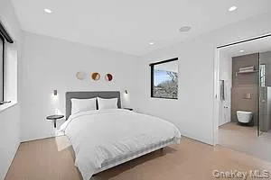 1080 Springs Fireplace Road, East Hampton, NY, 4 Bedrooms Bedrooms, 9 Rooms Rooms,3 BathroomsBathrooms,Residential Lease,For Rent,Springs Fireplace,0,977393 1080 Springs Fireplace Road, East Hampton, NY, 4 Bedrooms Bedrooms, 9 Rooms Rooms,3 BathroomsBathrooms,Residential Lease,For Rent,Springs Fireplace,0,977393