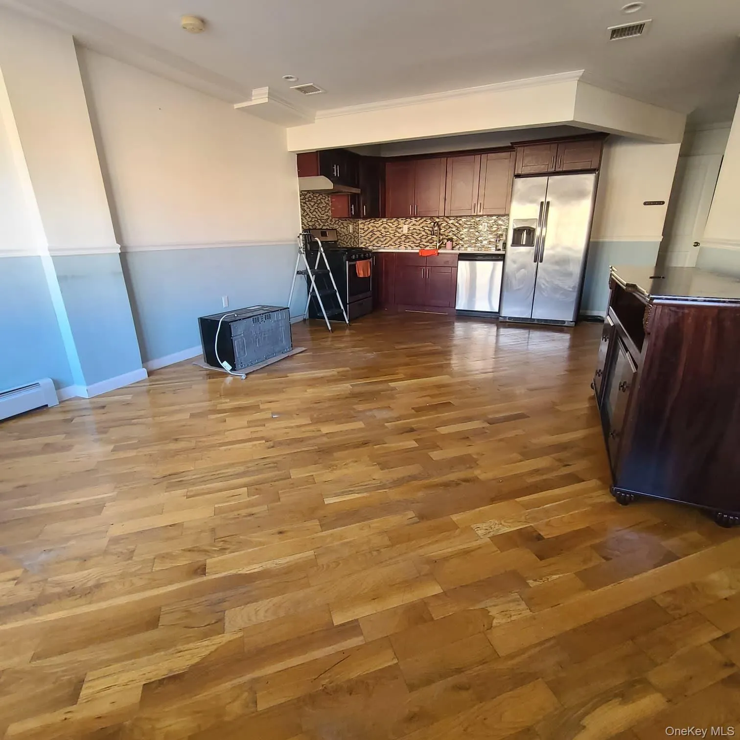 10442 164th Street, New York, NY, 3 Bedrooms Bedrooms, 9 Rooms Rooms,3 BathroomsBathrooms,Residential Lease,For Rent,164th,0,977414 10442 164th Street, New York, NY, 3 Bedrooms Bedrooms, 9 Rooms Rooms,3 BathroomsBathrooms,Residential Lease,For Rent,164th,0,977414