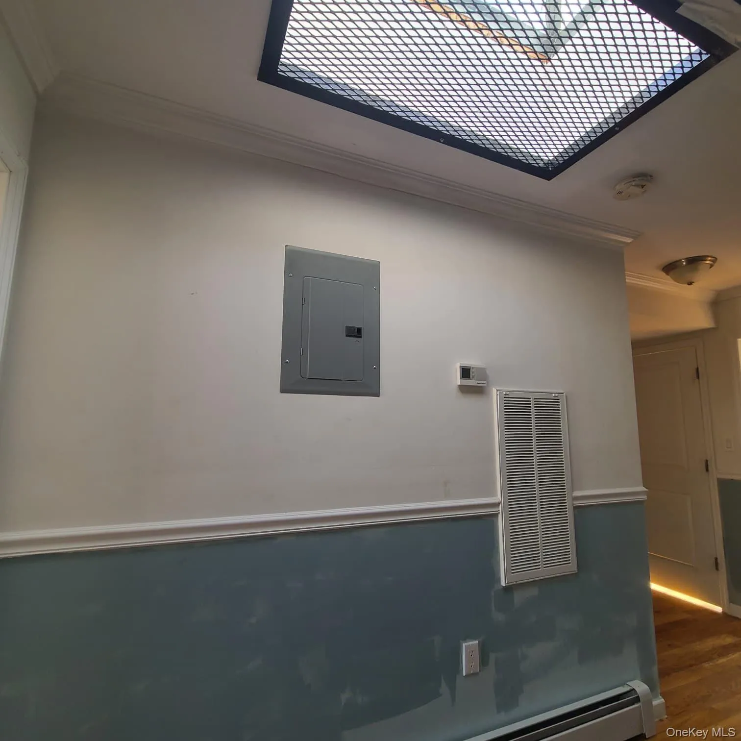 10442 164th Street, New York, NY, 3 Bedrooms Bedrooms, 9 Rooms Rooms,3 BathroomsBathrooms,Residential Lease,For Rent,164th,0,977414 10442 164th Street, New York, NY, 3 Bedrooms Bedrooms, 9 Rooms Rooms,3 BathroomsBathrooms,Residential Lease,For Rent,164th,0,977414