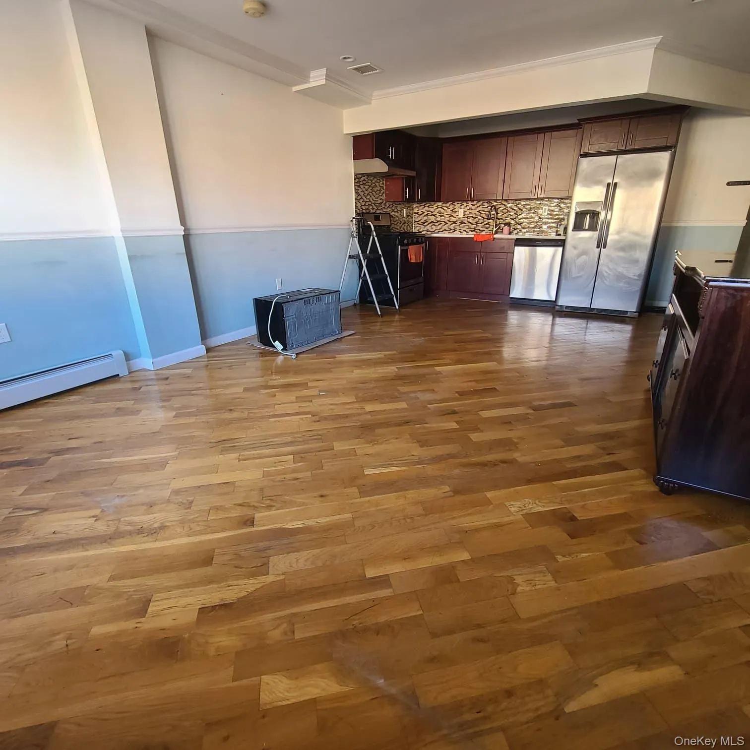 10442 164th Street, New York, NY, 3 Bedrooms Bedrooms, 9 Rooms Rooms,3 BathroomsBathrooms,Residential Lease,For Rent,164th,0,977414 10442 164th Street, New York, NY, 3 Bedrooms Bedrooms, 9 Rooms Rooms,3 BathroomsBathrooms,Residential Lease,For Rent,164th,0,977414