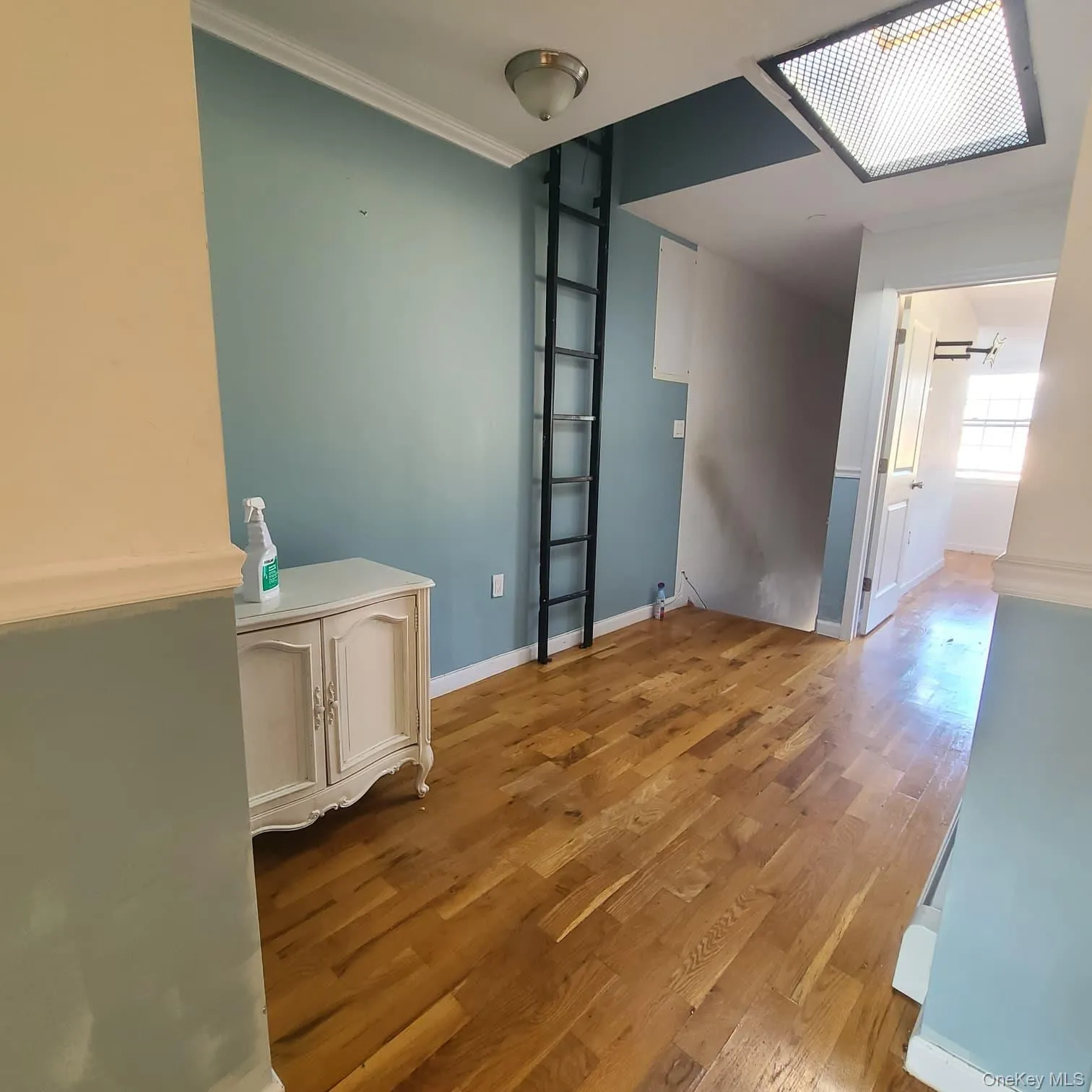 10442 164th Street, New York, NY, 3 Bedrooms Bedrooms, 9 Rooms Rooms,3 BathroomsBathrooms,Residential Lease,For Rent,164th,0,977414 10442 164th Street, New York, NY, 3 Bedrooms Bedrooms, 9 Rooms Rooms,3 BathroomsBathrooms,Residential Lease,For Rent,164th,0,977414