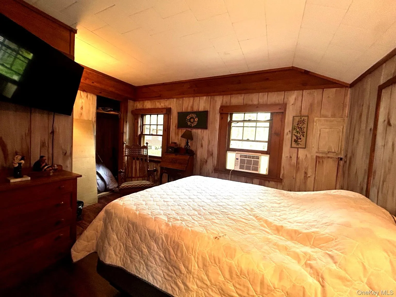 10 Circle Place, Bethel, NY, 3 Bedrooms Bedrooms, 6 Rooms Rooms,2 BathroomsBathrooms,Residential,For Rent,Circle,0,977431 10 Circle Place, Bethel, NY, 3 Bedrooms Bedrooms, 6 Rooms Rooms,2 BathroomsBathrooms,Residential,For Rent,Circle,0,977431