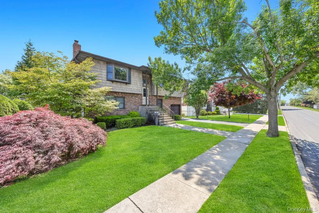 1840 Maurice Avenue, Hempstead, NY, 5 Bedrooms Bedrooms, 10 Rooms Rooms,2 BathroomsBathrooms,Residential,For Rent,Maurice,0,977434 1840 Maurice Avenue, Hempstead, NY, 5 Bedrooms Bedrooms, 10 Rooms Rooms,2 BathroomsBathrooms,Residential,For Rent,Maurice,0,977434
