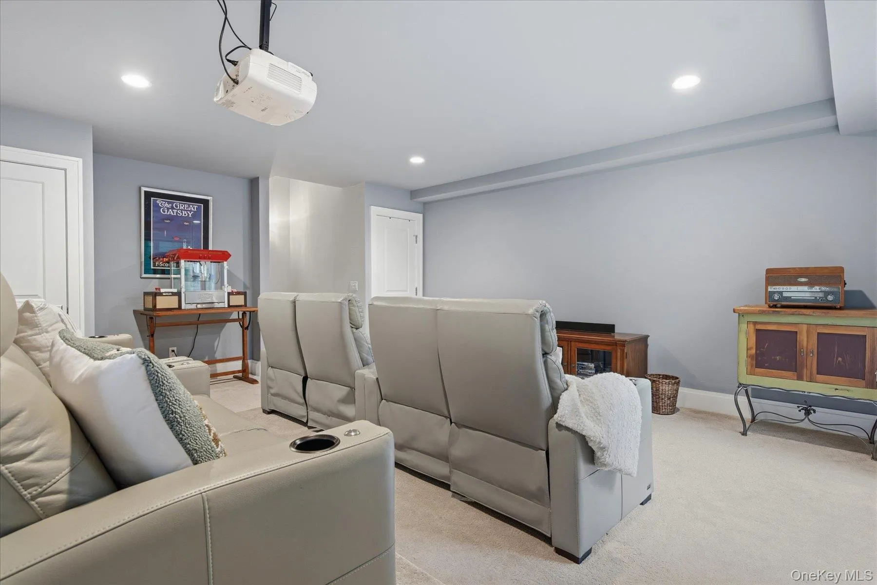 12 Terry Dr., Shelter Island, NY, 5 Bedrooms Bedrooms, 11 Rooms Rooms,4 BathroomsBathrooms,Residential,For Rent,Terry Dr.,0,977439 12 Terry Dr., Shelter Island, NY, 5 Bedrooms Bedrooms, 11 Rooms Rooms,4 BathroomsBathrooms,Residential,For Rent,Terry Dr.,0,977439