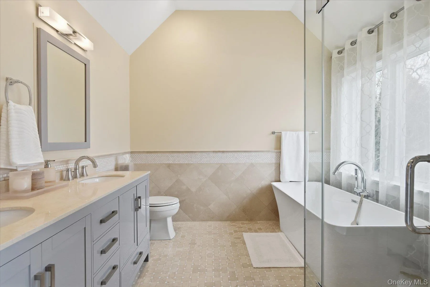12 Terry Dr., Shelter Island, NY, 5 Bedrooms Bedrooms, 11 Rooms Rooms,4 BathroomsBathrooms,Residential,For Rent,Terry Dr.,0,977439 12 Terry Dr., Shelter Island, NY, 5 Bedrooms Bedrooms, 11 Rooms Rooms,4 BathroomsBathrooms,Residential,For Rent,Terry Dr.,0,977439