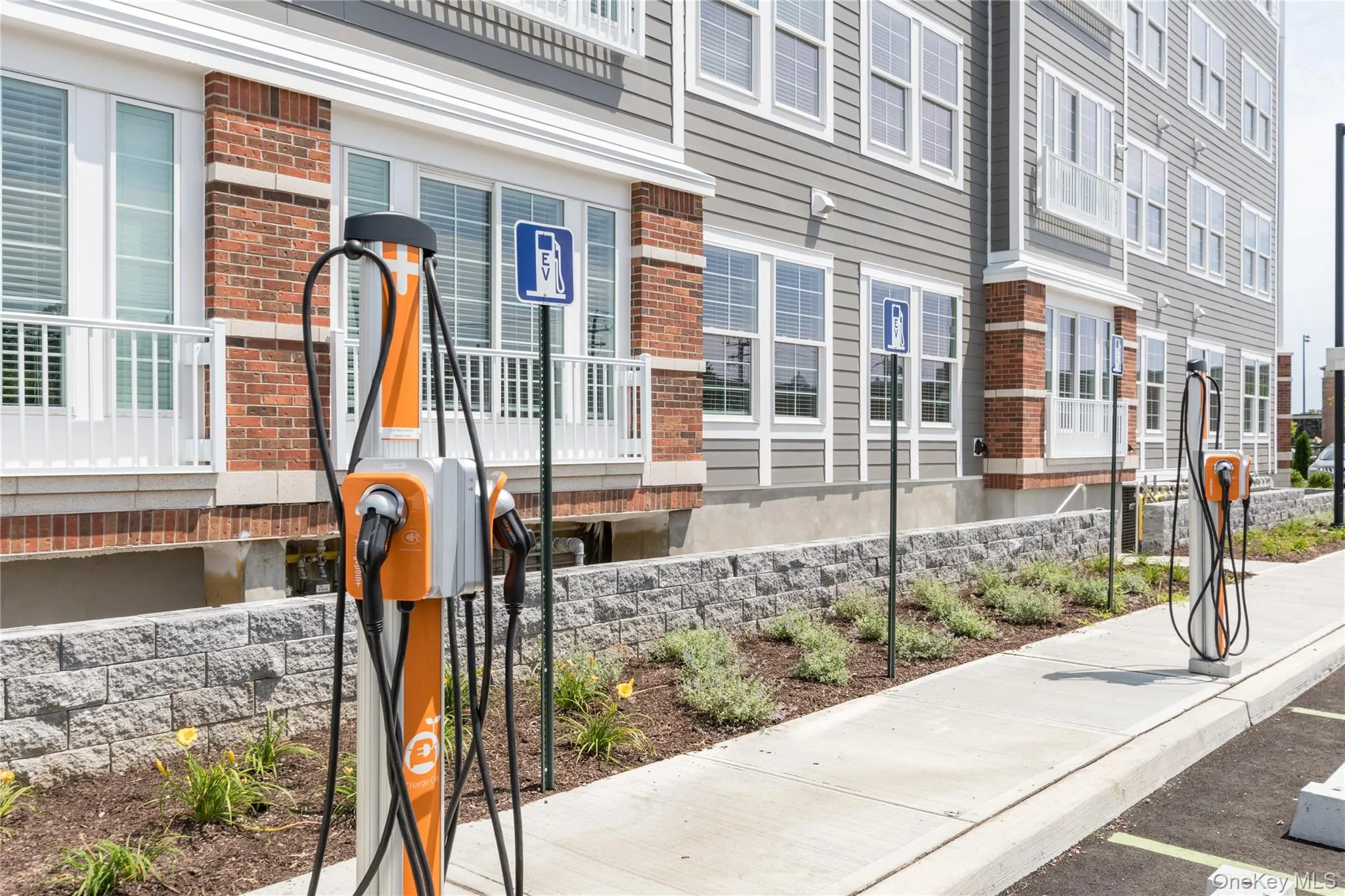 75 Hoffman Avenue, Babylon, NY, 2 Bedrooms Bedrooms, 5 Rooms Rooms,2 BathroomsBathrooms,Residential Lease,For Rent,Hoffman,0,977443 75 Hoffman Avenue, Babylon, NY, 2 Bedrooms Bedrooms, 5 Rooms Rooms,2 BathroomsBathrooms,Residential Lease,For Rent,Hoffman,0,977443